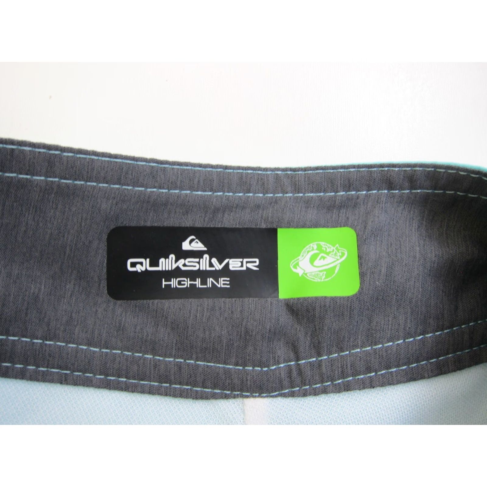 Quiksilver Quiksilver Highline Surf Silk Stretch Blu 3 Pocket Swim Beach Board Shorts S Mens Size US 29 - 4 Thumbnail