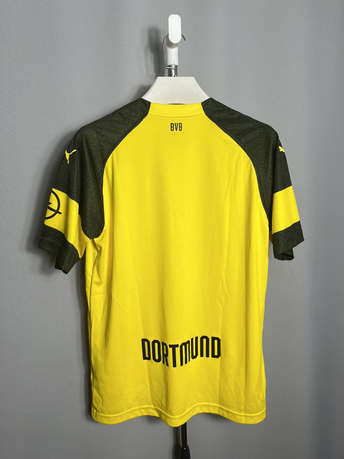 Puma BORUSSIA DORTMUND 2018 2019 HOME SHIRT SOCCER JERSEY PUMA Size US L / EU 52-54 / 3 - 8 Thumbnail