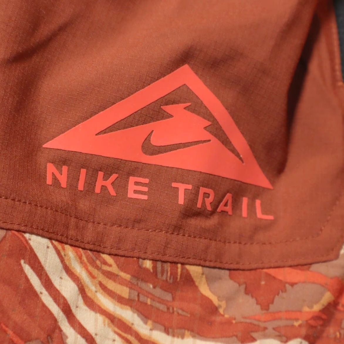 Nike Nike High Stretch Trail Flex Stride Shorts Red Men 2XL Size US 39 - 7 Thumbnail