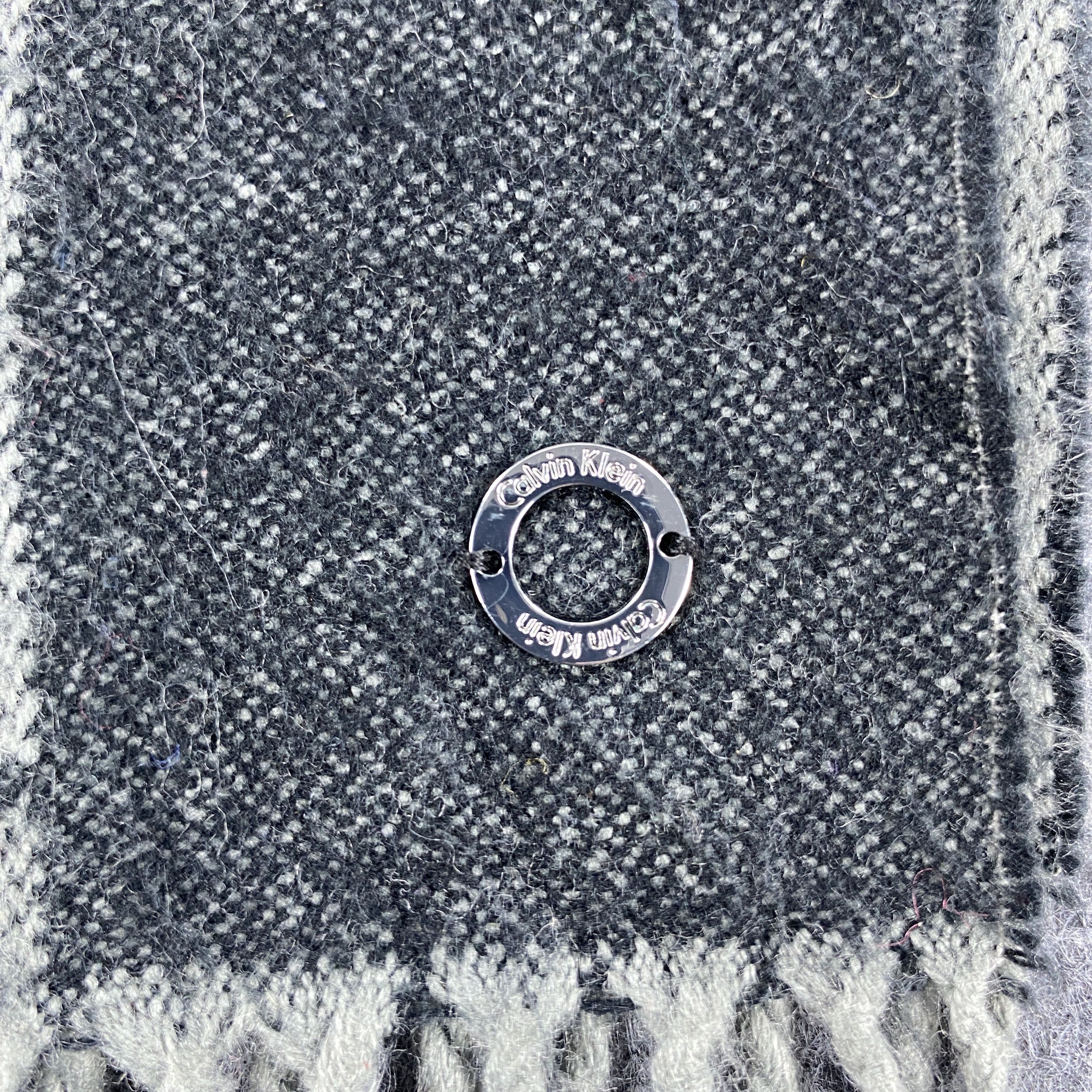 Calvin Klein × Vintage Calvin Klein Scarf # Muffler # Neckwear # z # D518 Size ONE SIZE - 2 Thumbnail