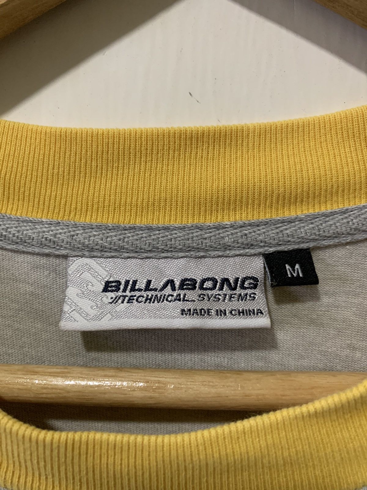 Billabong Vintage Billabong Aust 00073 Surfboards T-Shirt Size US M / EU 48-50 / 2 - 10 Thumbnail