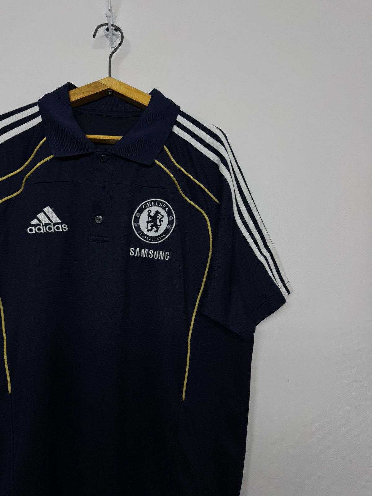 Adidas Vintage Y2k Adidas Chelsea Polos 00’s Size US L / EU 52-54 / 3 - 6 Thumbnail