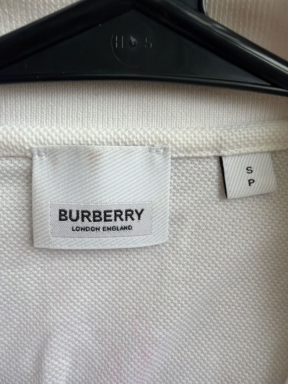 Burberry Burberry T shirt Size US S / EU 44-46 / 1 - 9 Thumbnail