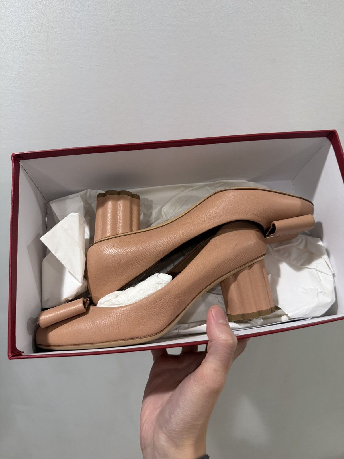 Salvatore Ferragamo salvatore ferragamo capua 55 Size US 7.5 / IT 37.5 - 1 Thumbnail
