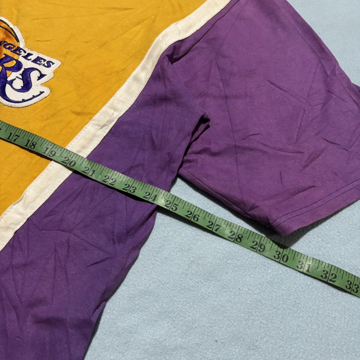 Champion Vintage 90’s Champion Lakers Los Angeles Jersey Size US XL / EU 56 / 4 - 7 Thumbnail