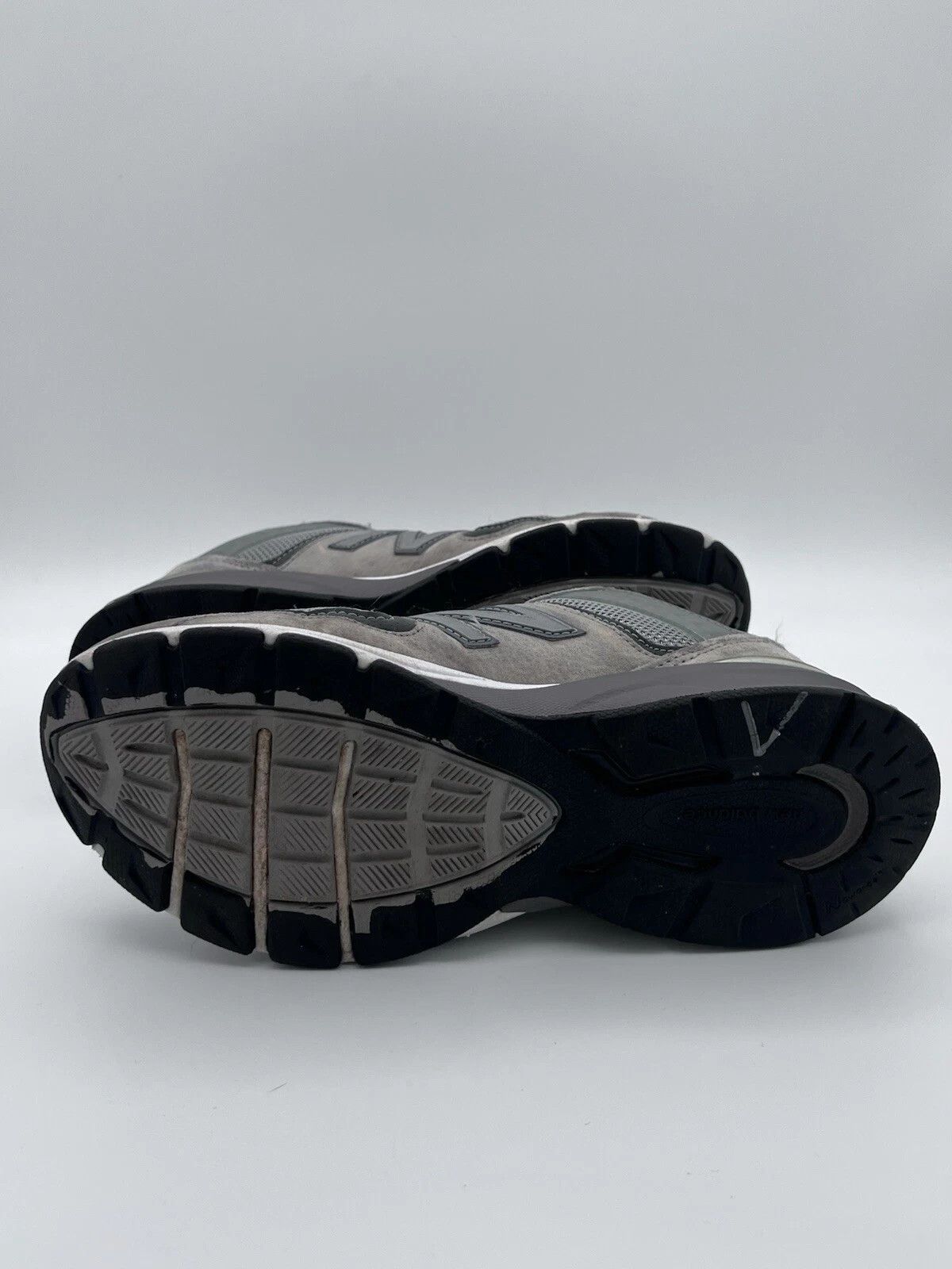 New Balance new balance 990 v5 gc990GL5 size 6 Size US 6 / EU 39 - 4 Thumbnail