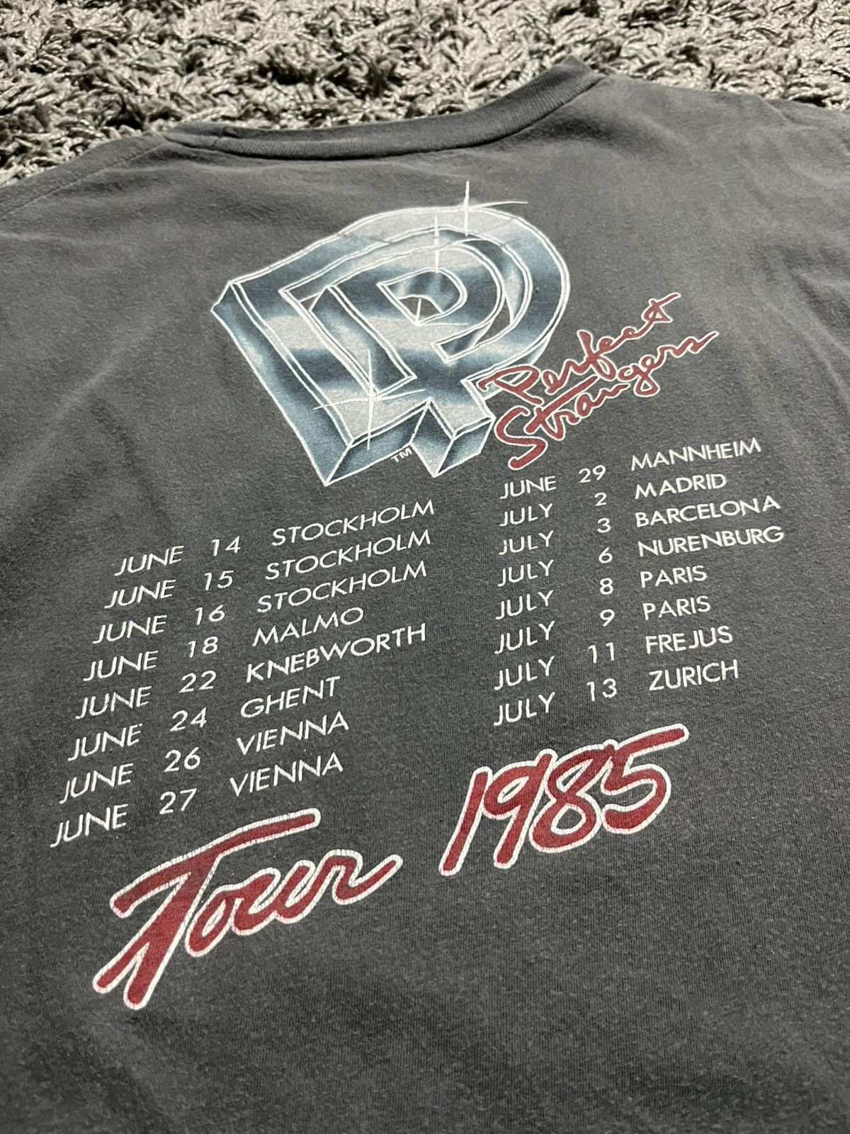 Band Tees 1985 Deep Purple Tour Shirt - Thames Designs - Single Stitch Size US M / EU 48-50 / 2 - 11 Thumbnail