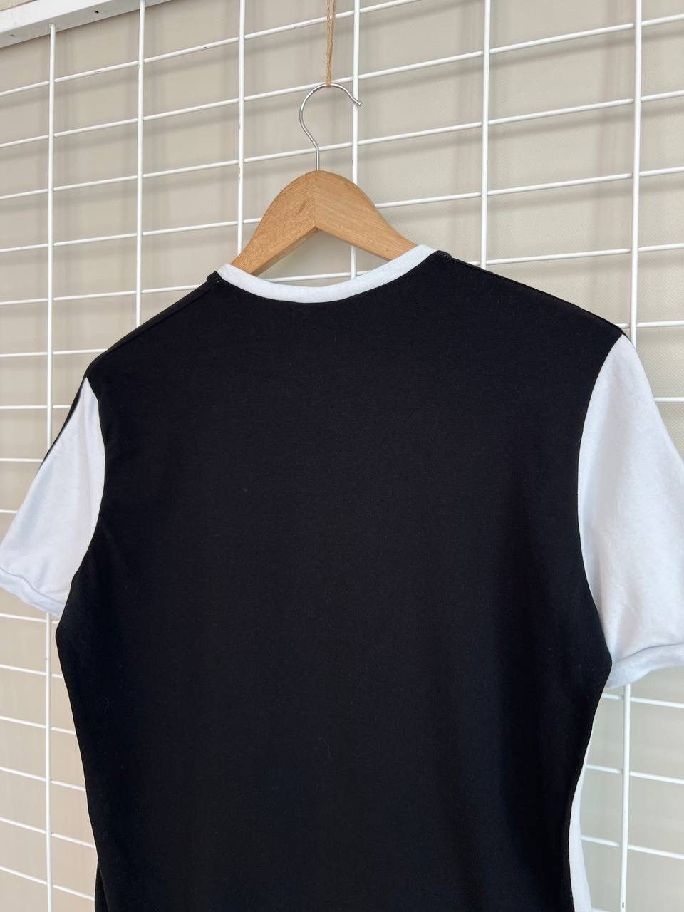 Versace Jeans Couture Versace Jeans Couture Vintage Cotton T-Shirt Mens Size S/M Size US S / EU 44-46 / 1 - 8 Thumbnail