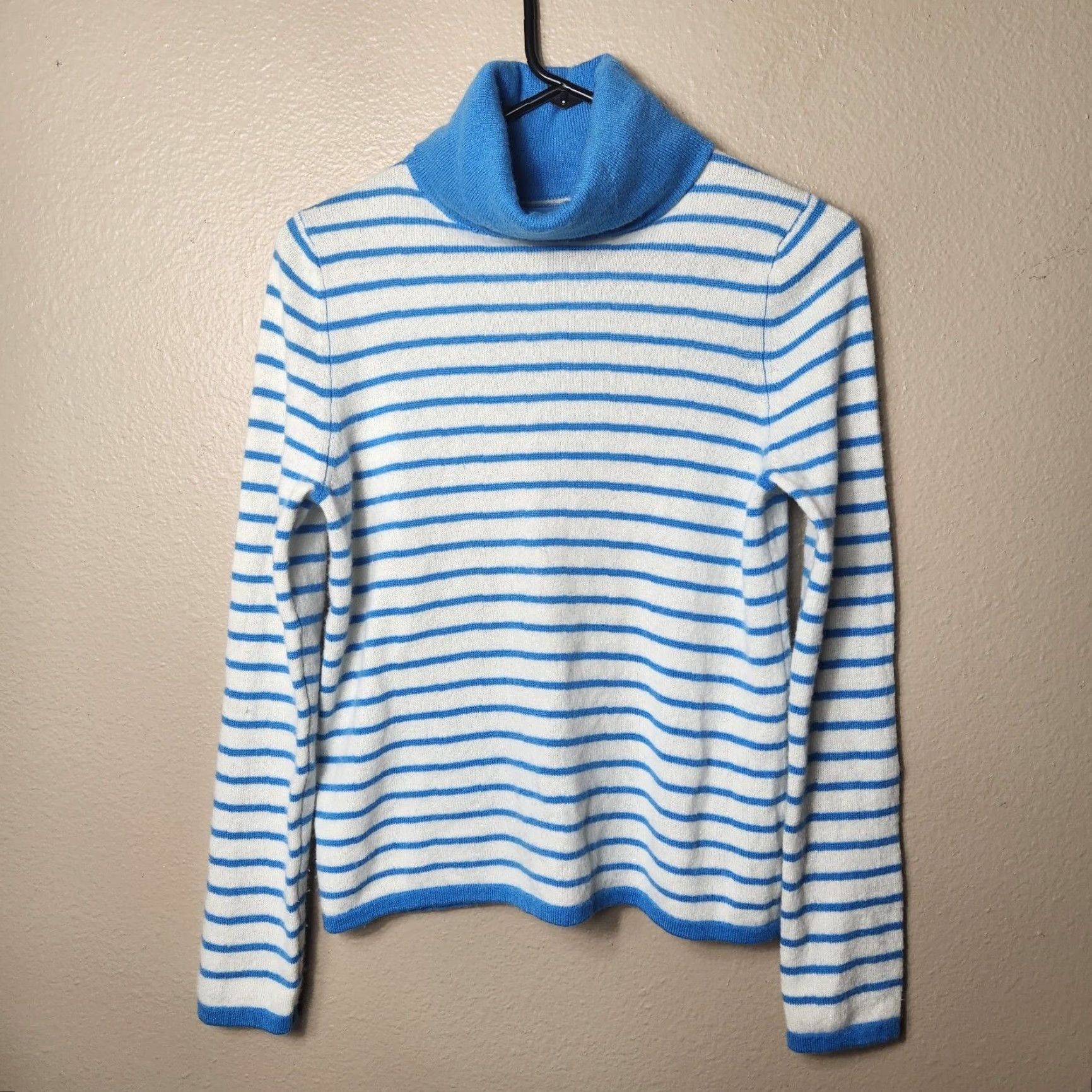 Vintage CJ Laing Palm Beach Blue Ivory Stripe 100% Cashmere Turtleneck Sweater-Size S Womens Pullover Knit Size S / US 4 / IT 40 - 2 Thumbnail