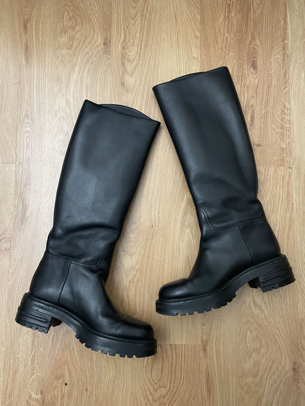 Dior Dior leather horse riding boots Size US 8 / IT 38 - 2 Thumbnail