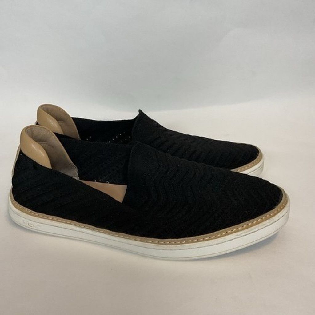 Ugg UGG Sammy Knit Chevron Breathable Sneakers Women Size 8.5 Size US 8.5 / IT 38.5 - 10 Thumbnail