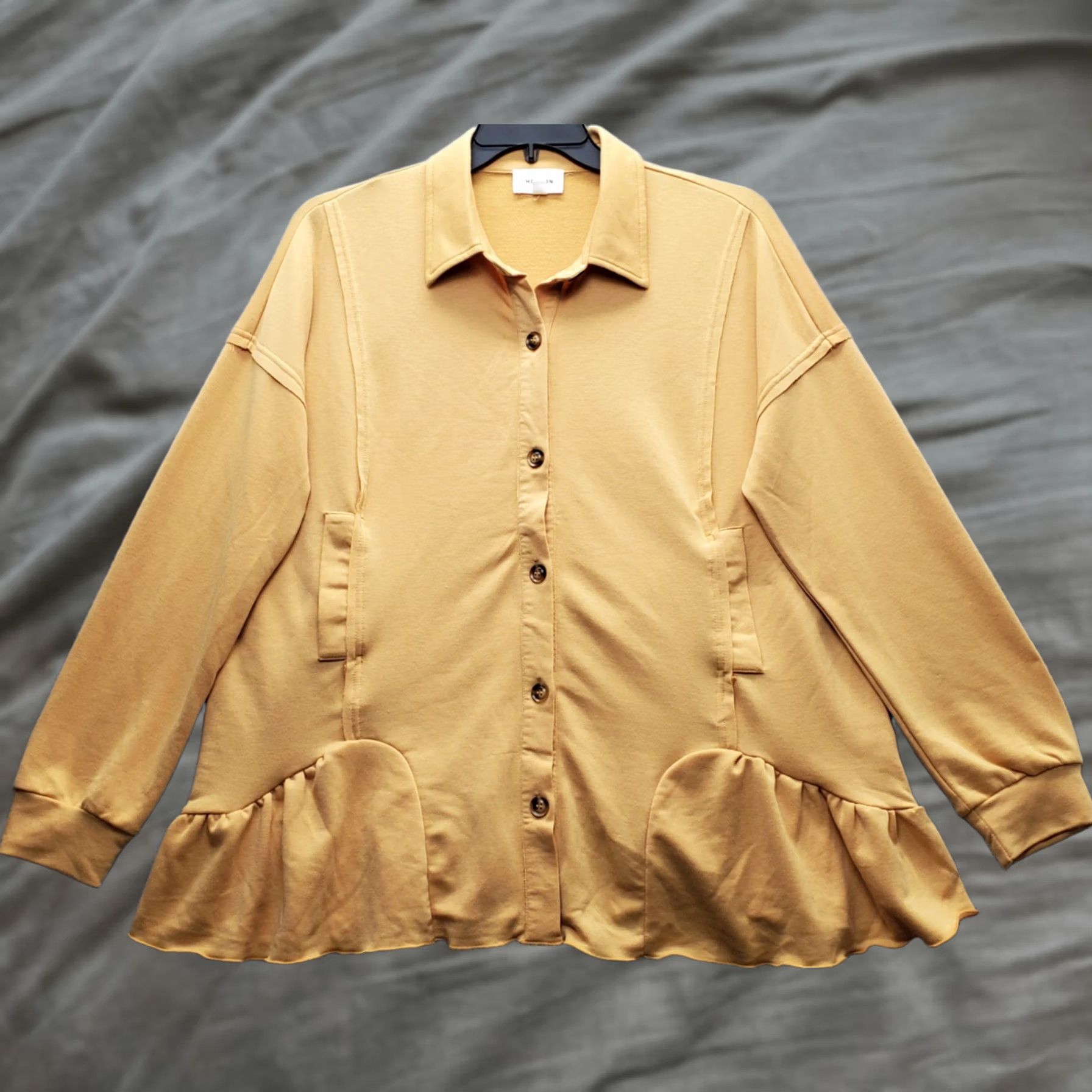Vintage Heyson Tunic Top Womens L Yellow Stretch Peplum Hem Long Sleeve Button Front Shirt Womens Size L Yellow Size L / US 10 / IT 46 - 1 Thumbnail