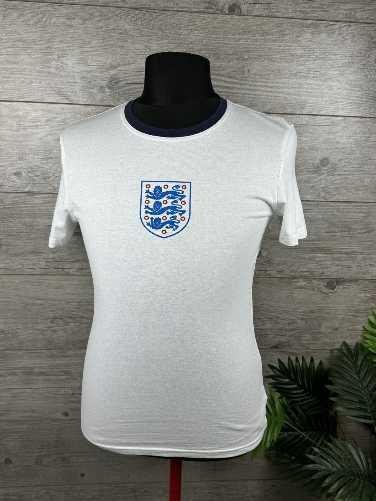 Other England Soccer Jersey Captain 7 Size S Size US S / EU 44-46 / 1 - 14 Thumbnail