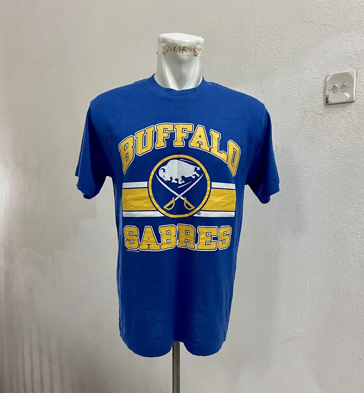 NHL VINTAGE NHL BUFFALO SABERS 80's TEE Size US L / EU 52-54 / 3 - 3 Thumbnail