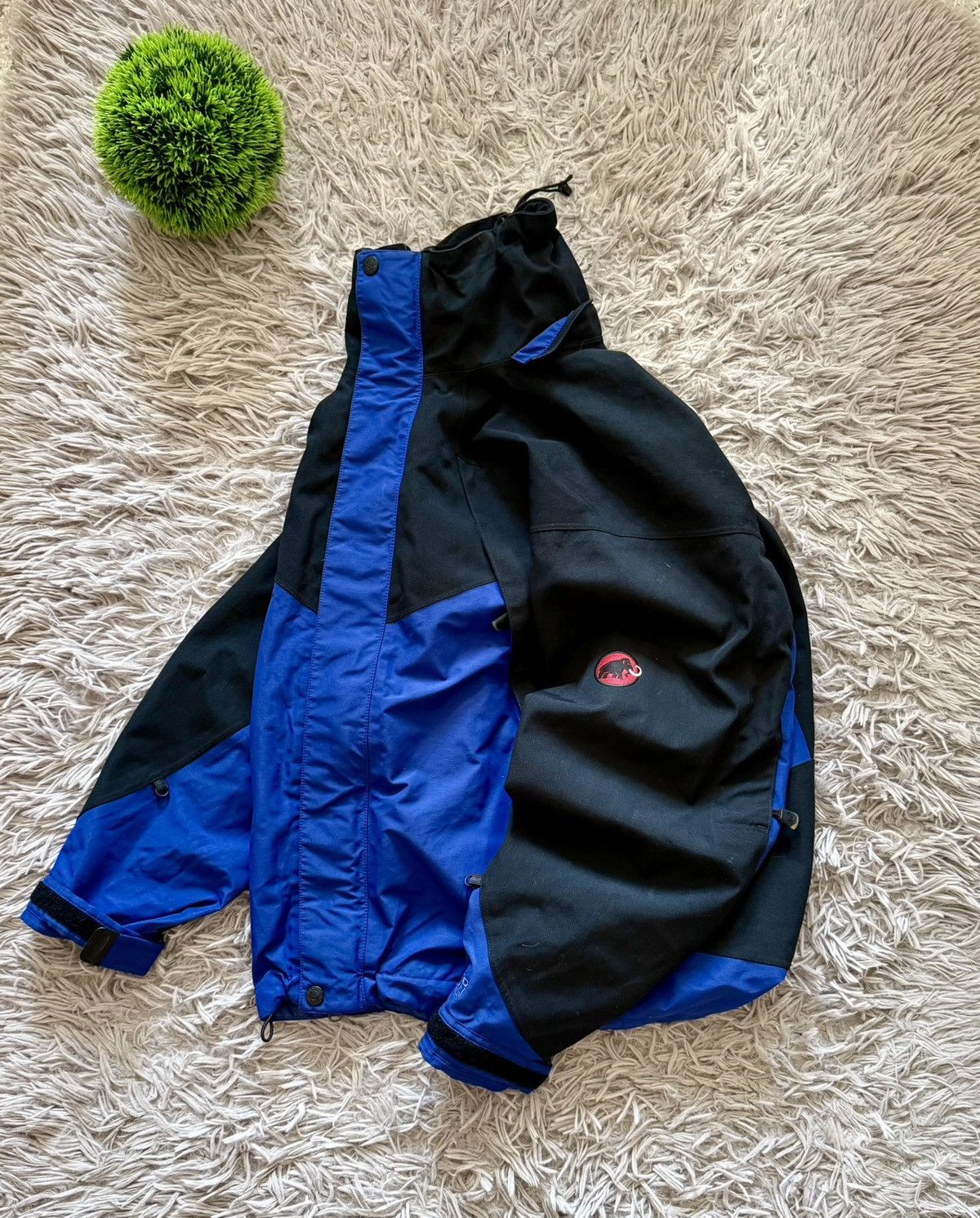 Mammut 00s Mammut Extreme Windbreaker Light Jacket Gore-Tex XCR Size US S / EU 44-46 / 1 - 1 Thumbnail