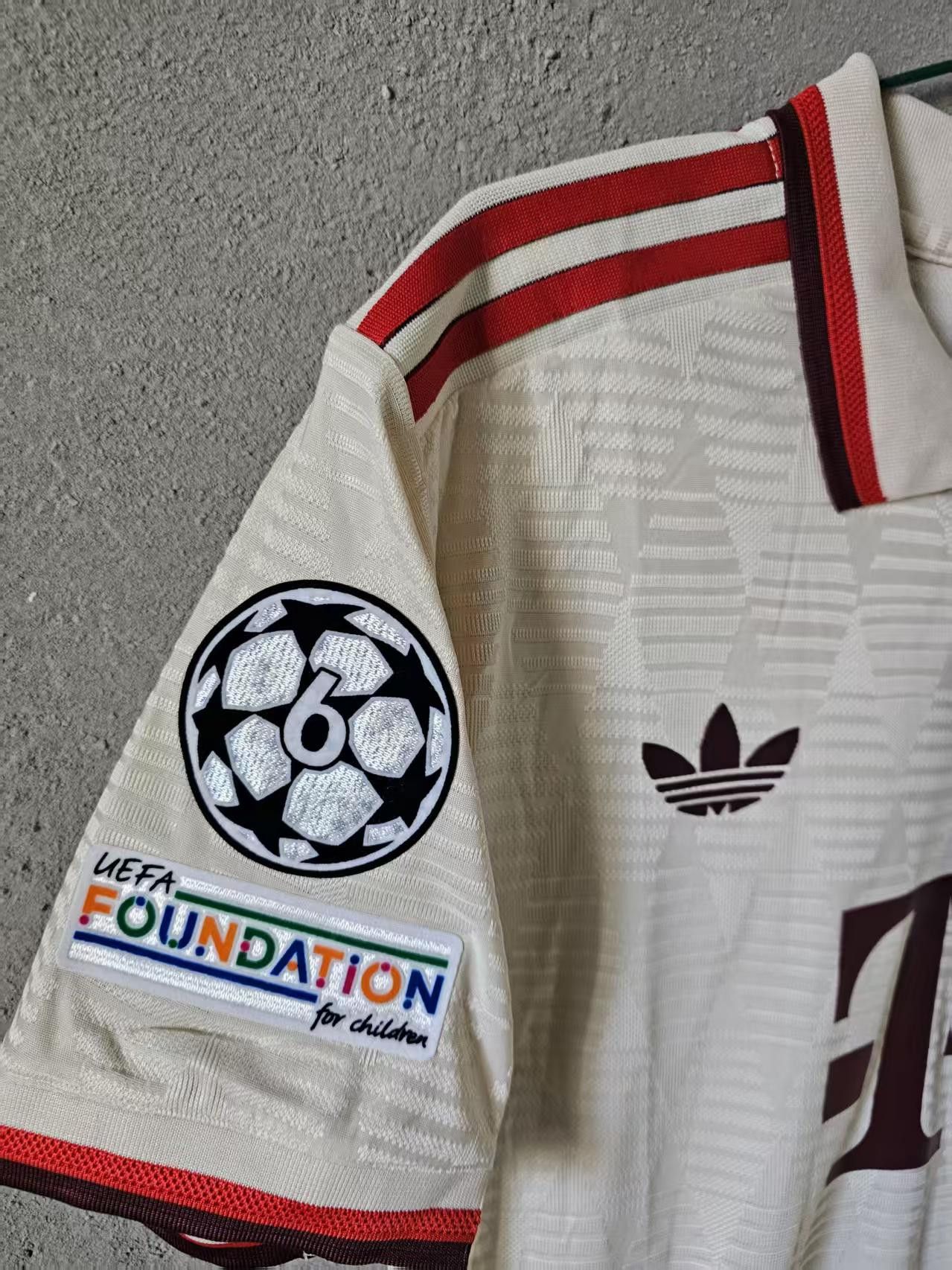 Other 2025 Bayern Munich Thomas Muller Jersey Player Edition Size US L / EU 52-54 / 3 - 3 Thumbnail
