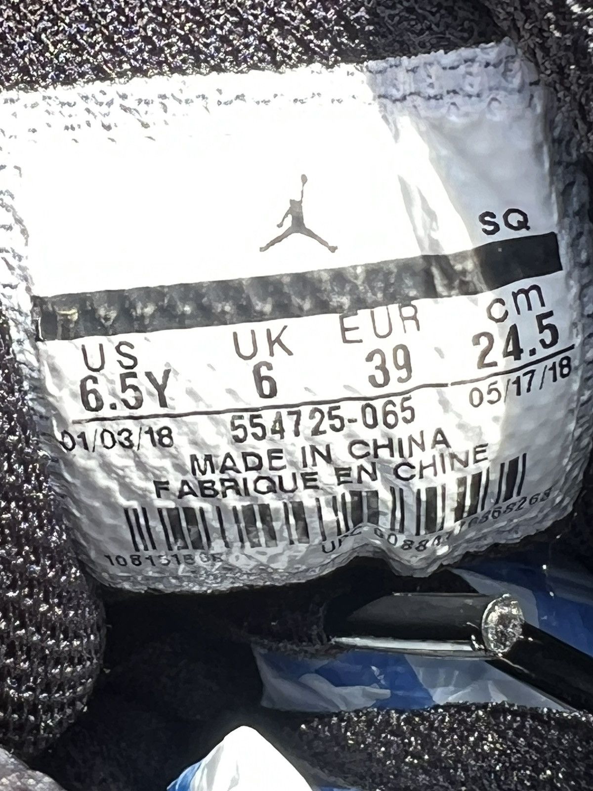 Jordan Brand CLEAN Air Jordan 1 Mid Retro size 6.5 Multi Swoosh shoes Size US 6.5 / EU 39-40 - 10 Thumbnail