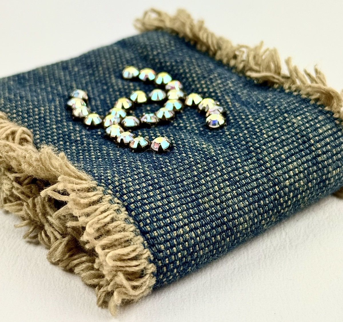 Chanel Chanel - Karl - FW/01 - Denim - Rhinestone - CC - Logo Cuff Size ONE SIZE - 11 Thumbnail