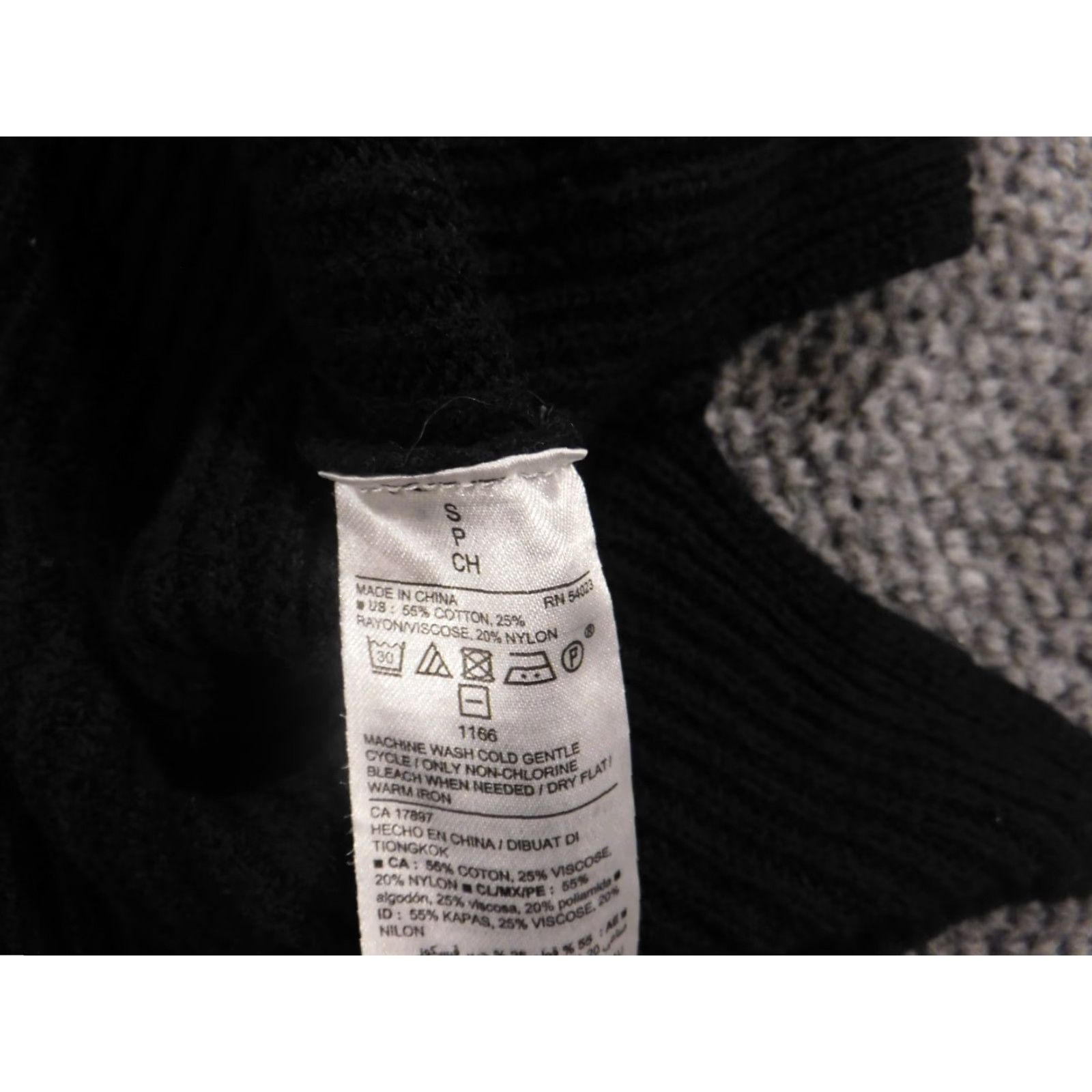 Old Navy Old Navy Sweater Womens S Black Solid Cable-Knit Turtleneck Pullover Zip Stretch Button Regular Size S / US 4 / IT 40 - 6 Thumbnail