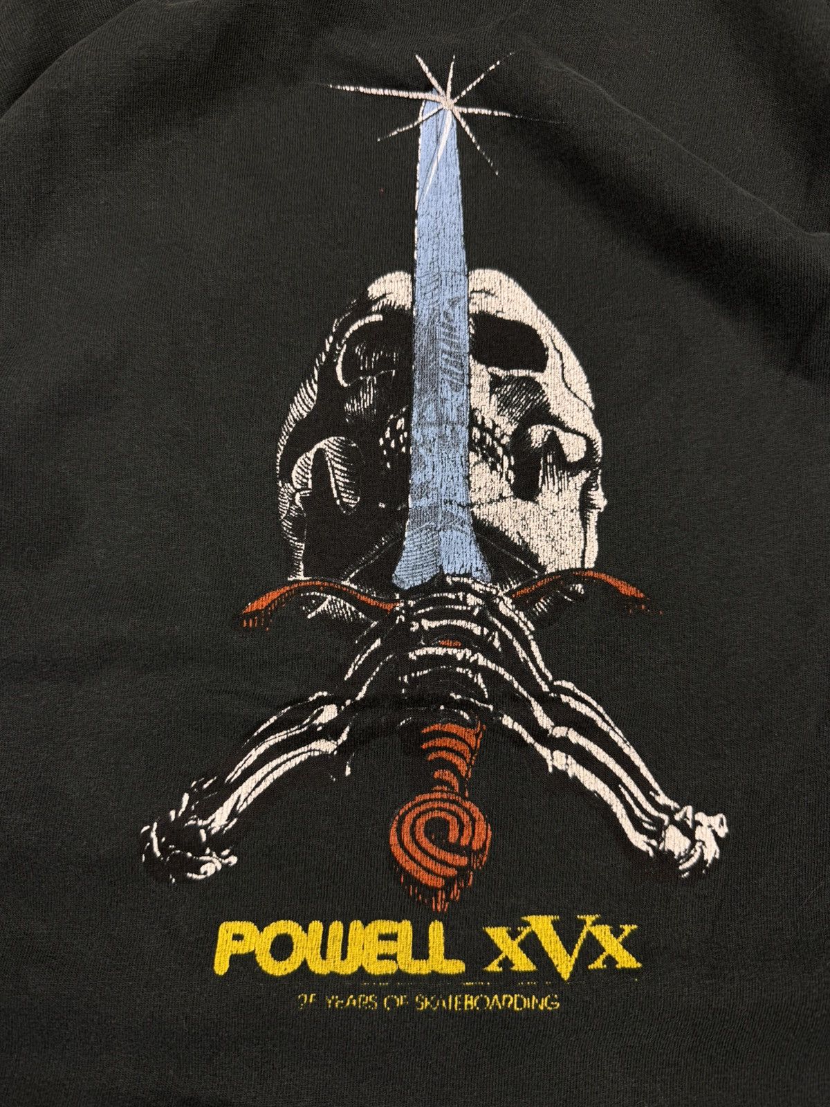 Powell Peralta × Vintage Vintage 90s Powell Peralta skull graphic tee distressed Size US L / EU 52-54 / 3 - 7 Thumbnail