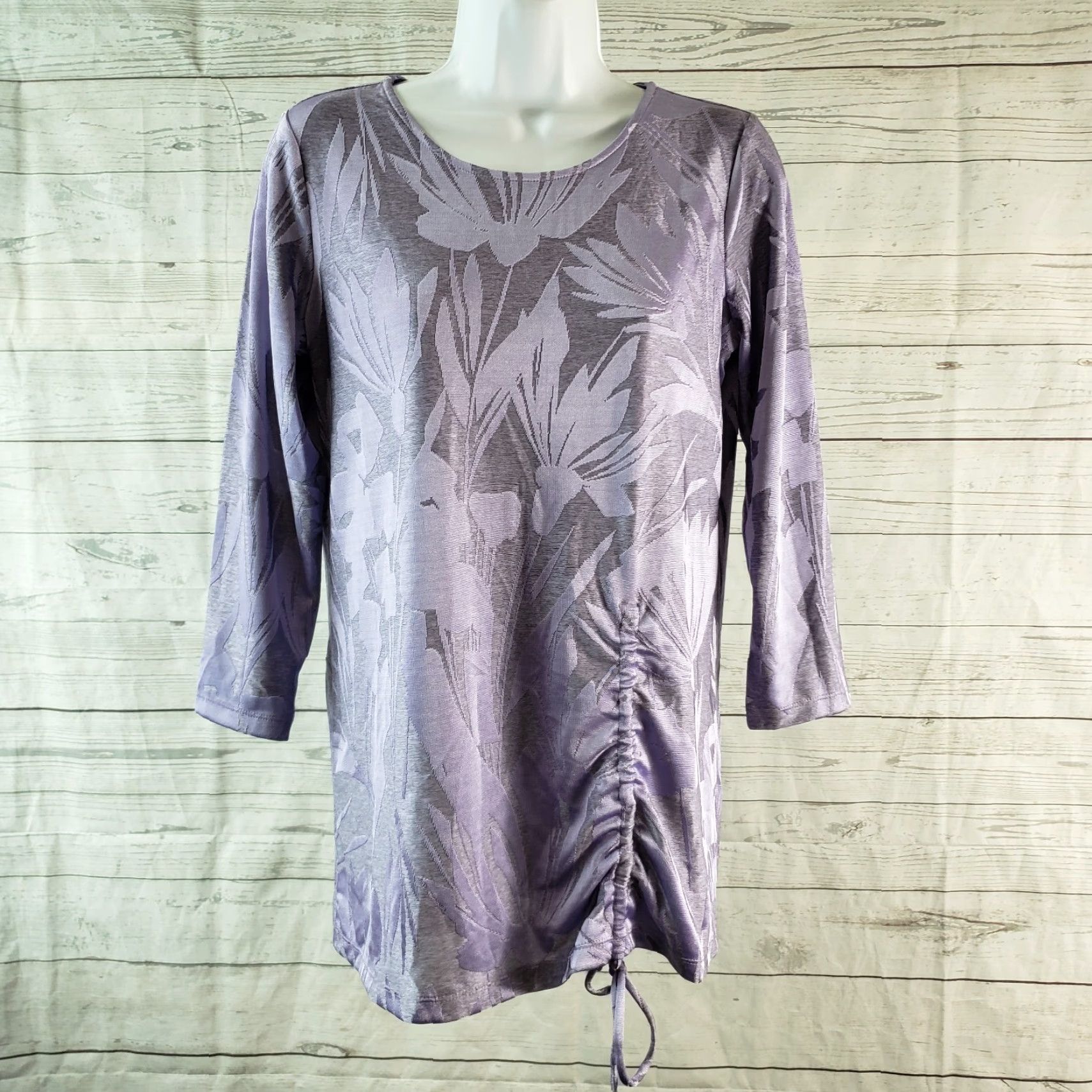 Vintage Susan Graver Womens Top XS Purple Floral 3/4 Sleeve Cinched Front Blouse Shirt Womens XS Purple Floral 3/4 Sleeve Cinched Front Size XS / US 0-2 / IT 36-38 - 2 Thumbnail