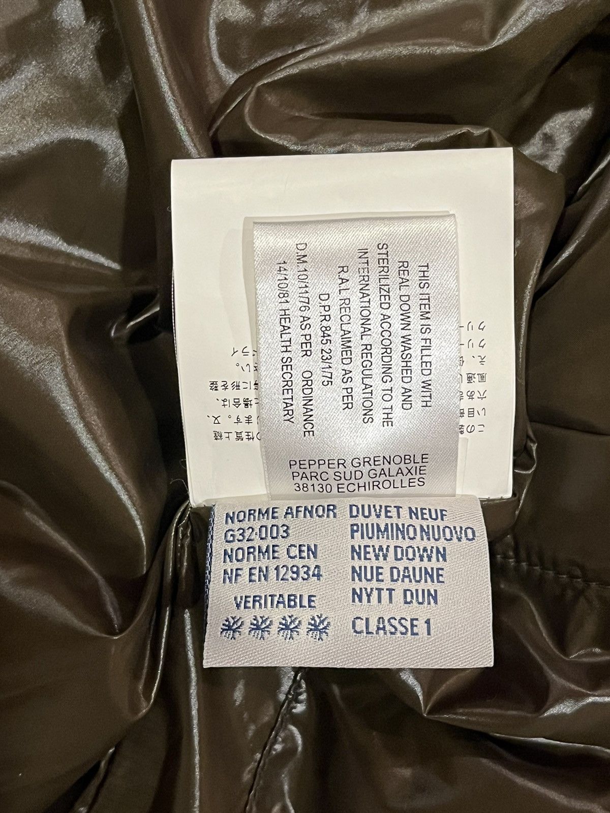 Moncler 2008 Moncler x Junya Watanabe CDG Himalaya Down Jacket Size US M / EU 48-50 / 2 - 9 Thumbnail