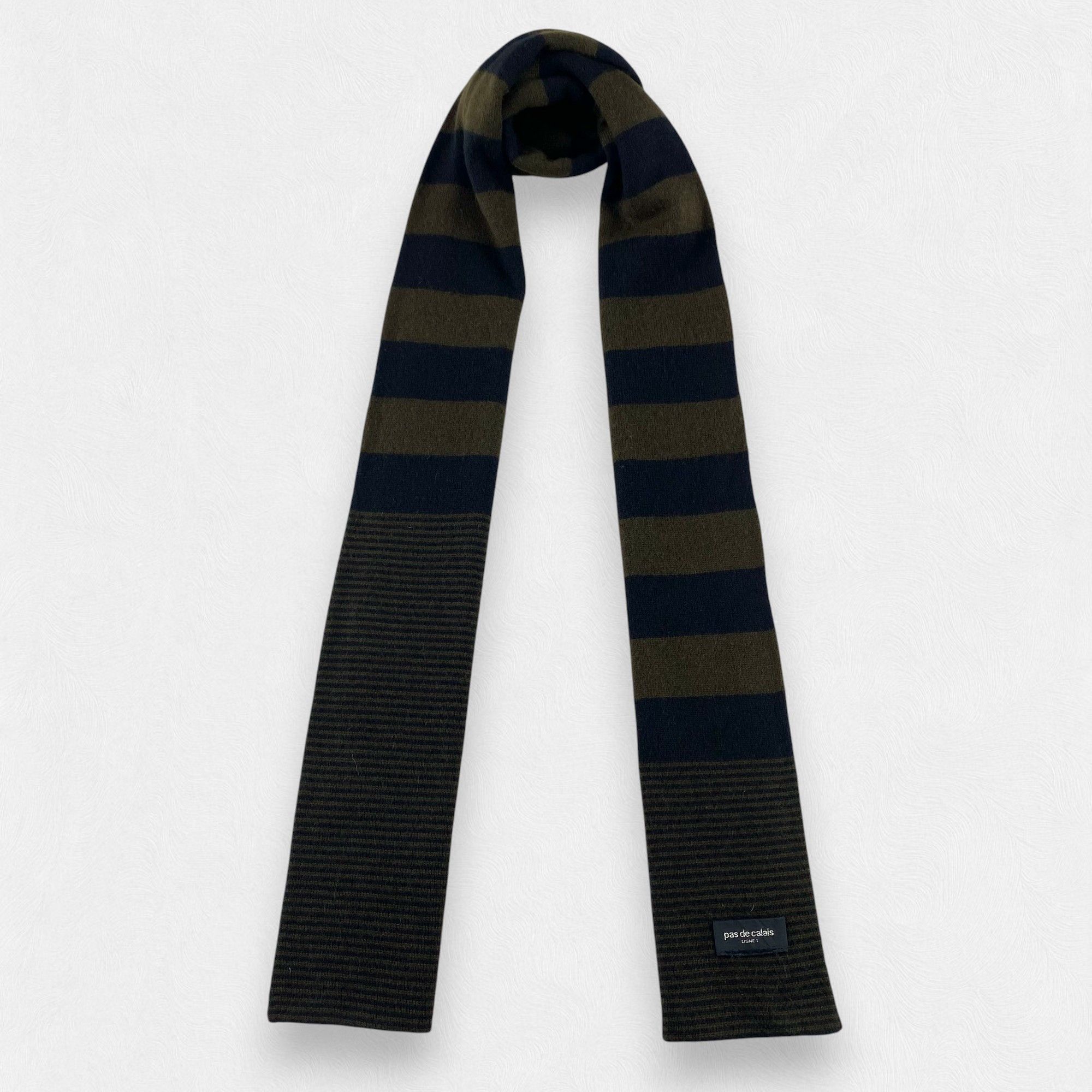 Pas de Calais Pas De Calais Scarf Neck Wrap Wool Muffler Size ONE SIZE - 1 Thumbnail