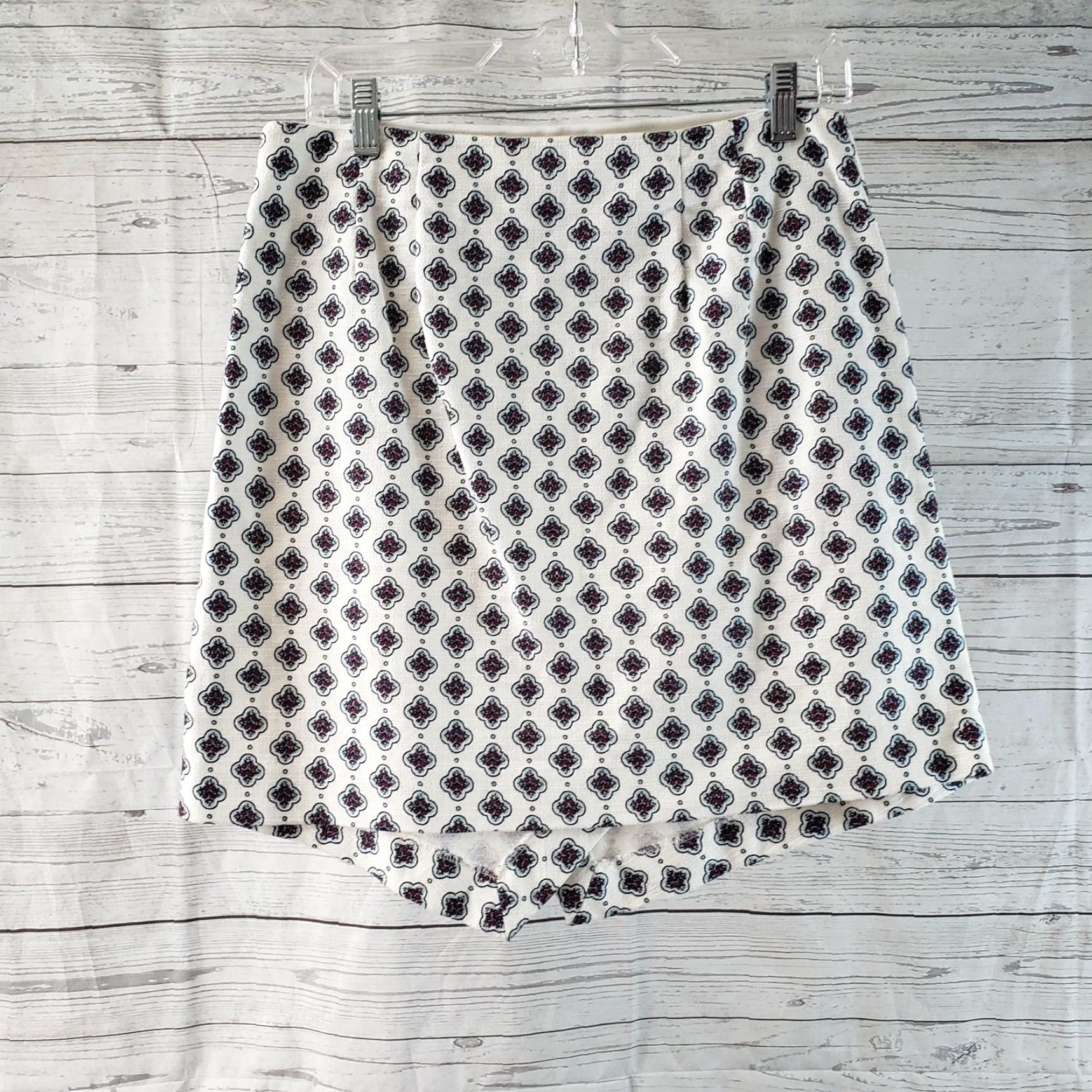 Loft LOFT Ann Taylor Womens Skirt Sz 6 White Red Side Zip A-Line Short Vintage: No Mens Womens Girls? Size 28" / US 6 / IT 42 - 3 Thumbnail