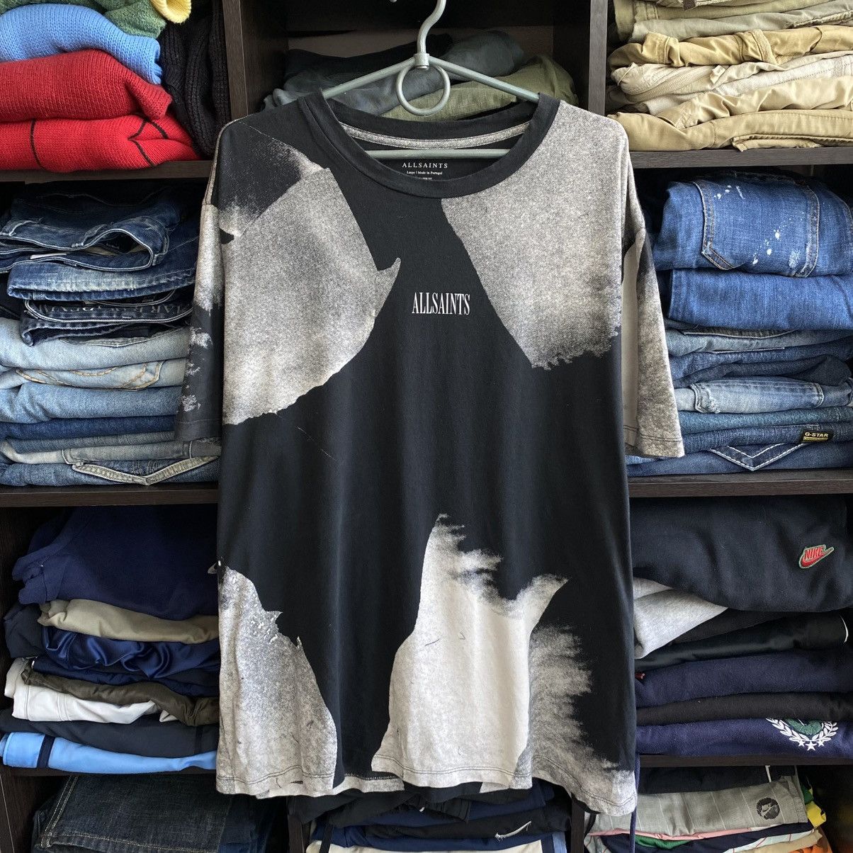 Allsaints Luxury Allsaints Small Logo overprinted graphic designer tee Size US L / EU 52-54 / 3 - 1 Thumbnail