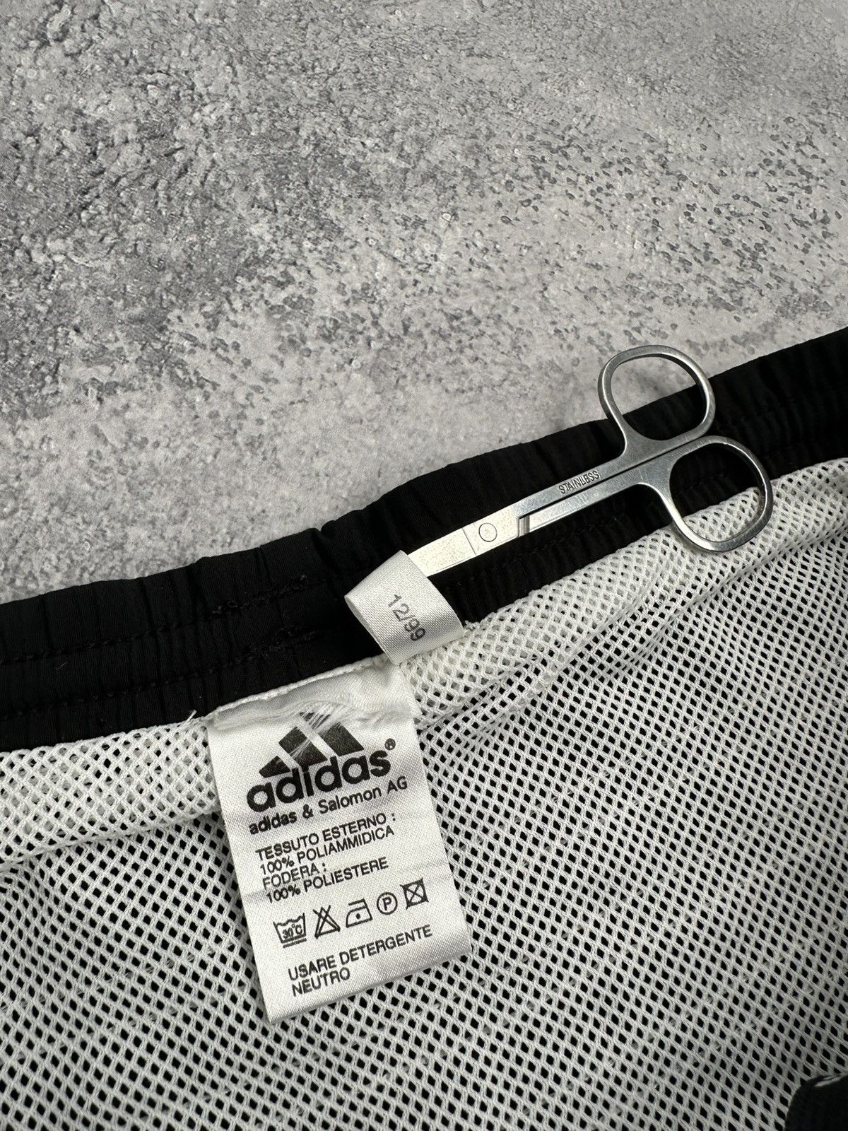 Adidas Vintage 90s Adidas Swim Shorts Black White Striped Swimwear Size US 30 / EU 46 - 9 Thumbnail
