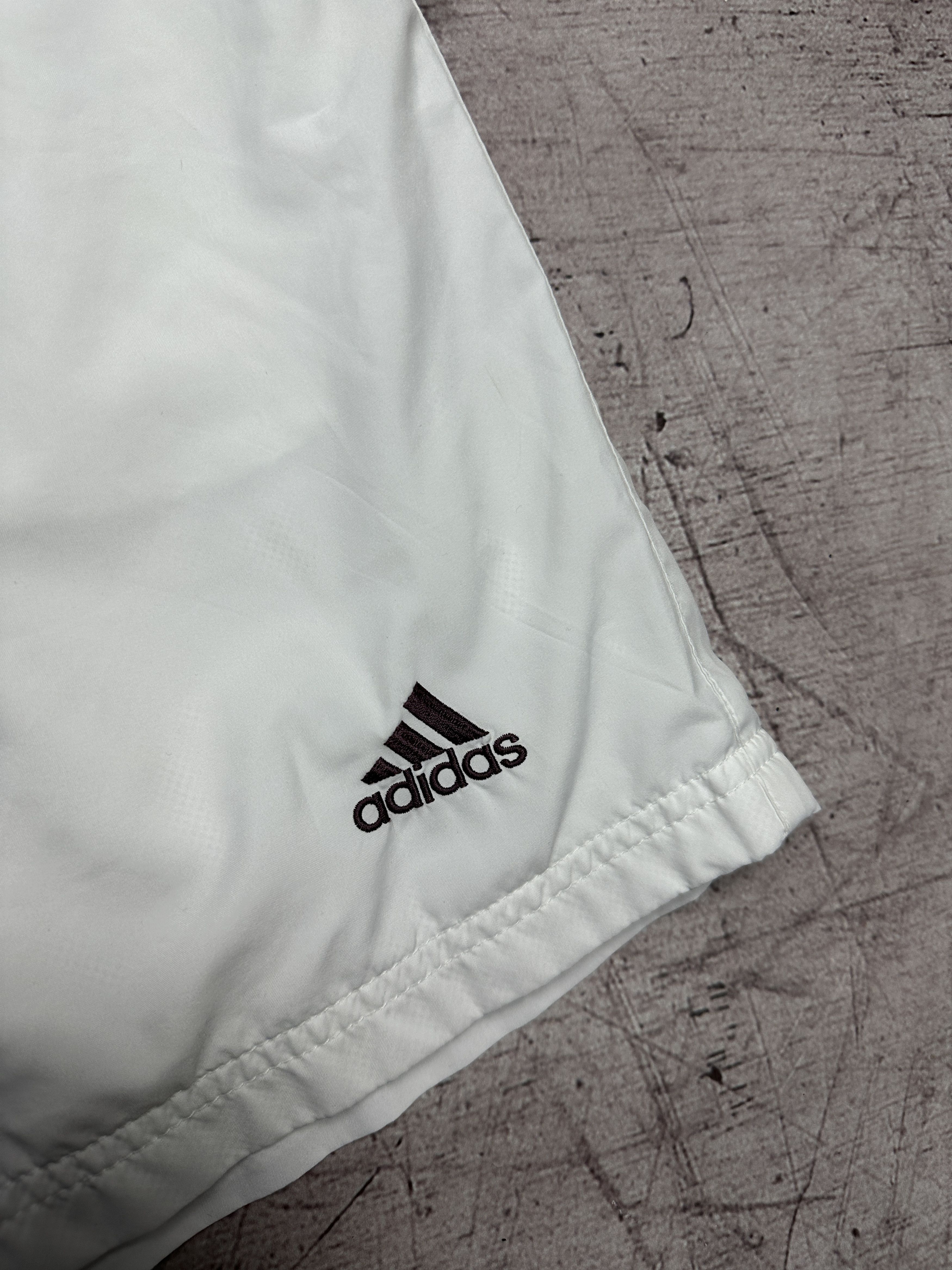 Adidas Adidas Vintage Mens Nylon Shorts Size US 32 / EU 48 - 3 Thumbnail