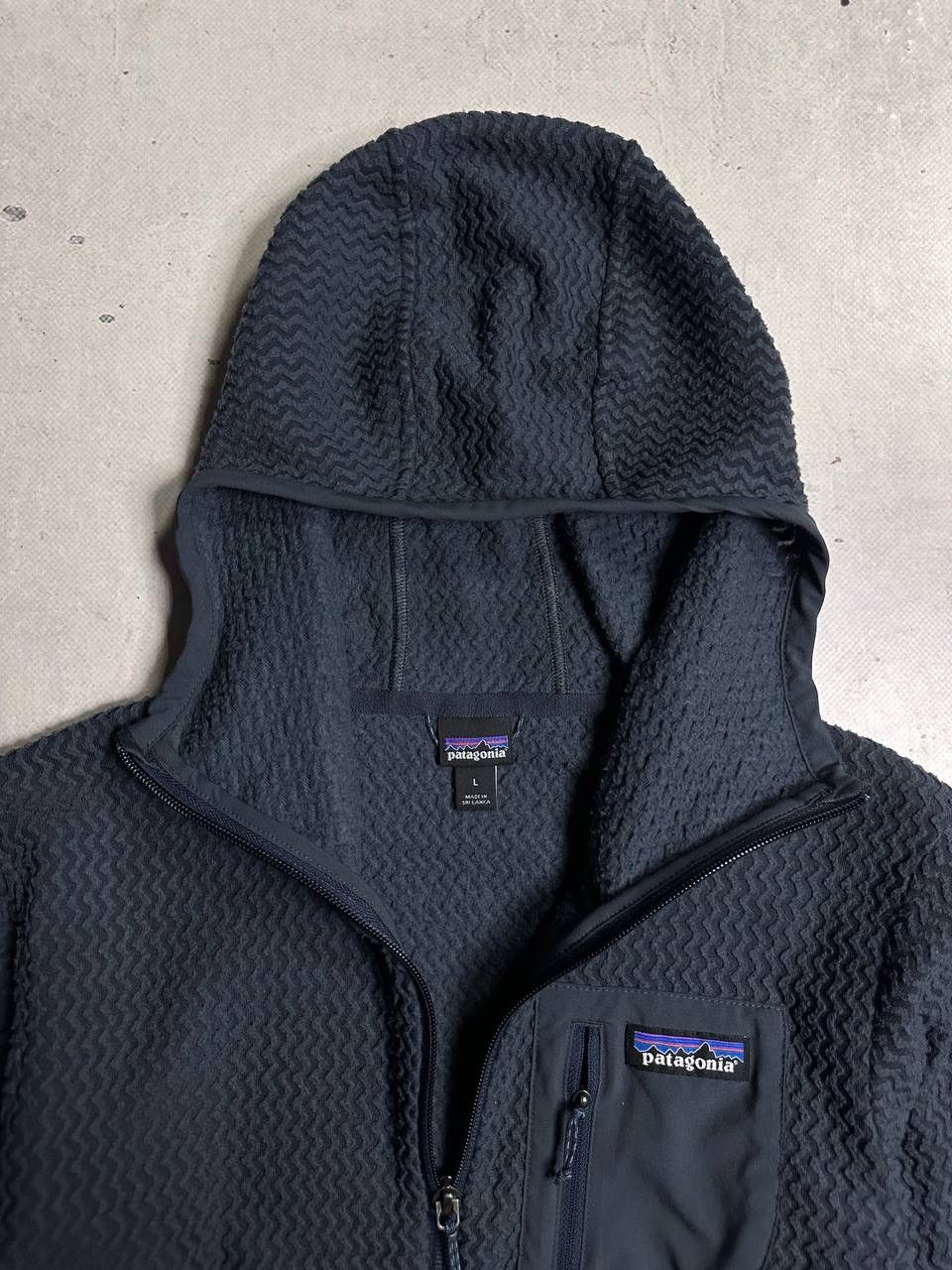Patagonia Patagonia Women’s Hooded Fleece Jacket Dark Grey Full Zip Size L / US 10 / IT 46 - 5 Thumbnail