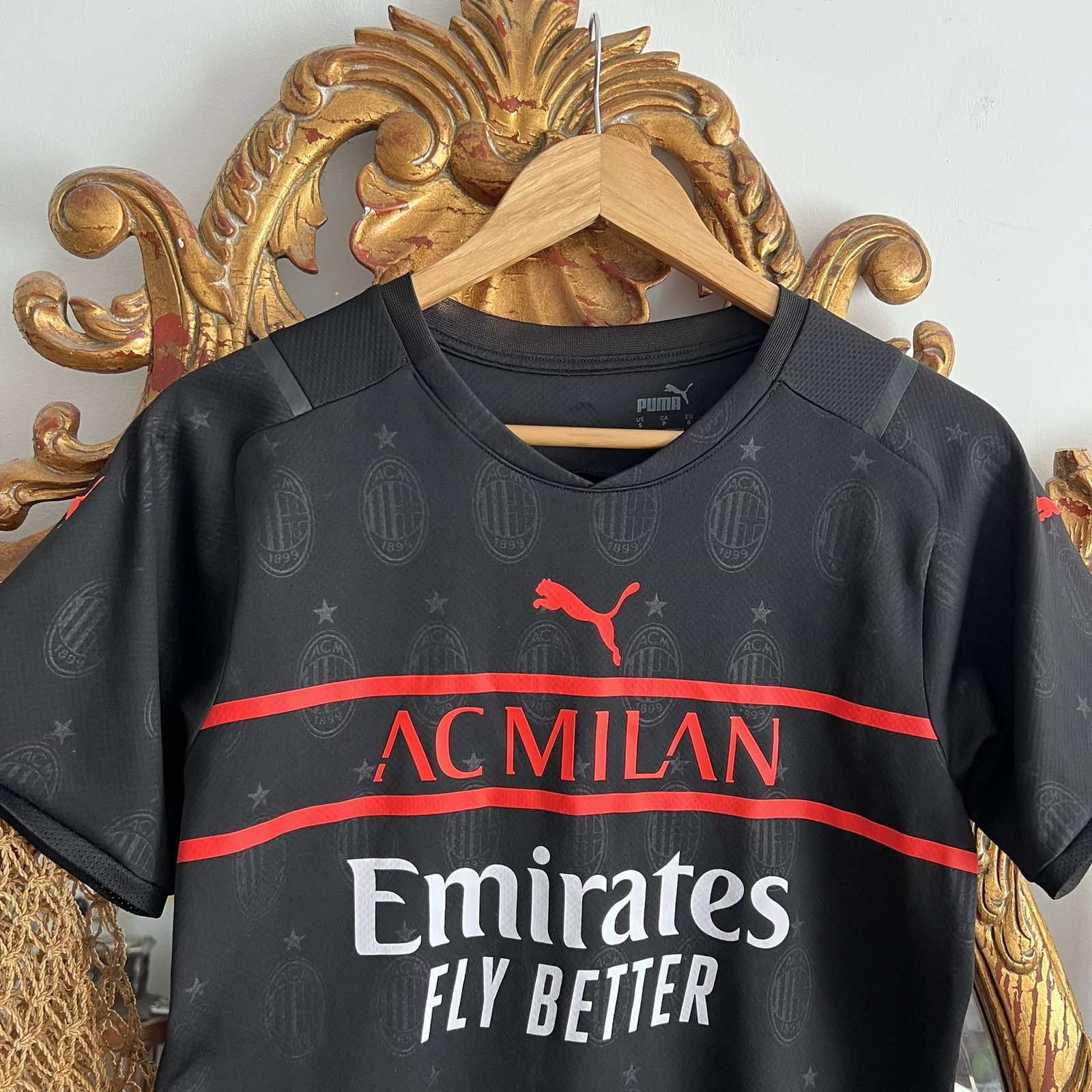 Puma AC MILAN PUMA 2021/2022 FOOTBALL SOCCER JERSEY SZ S Size US S / EU 44-46 / 1 - 4 Thumbnail