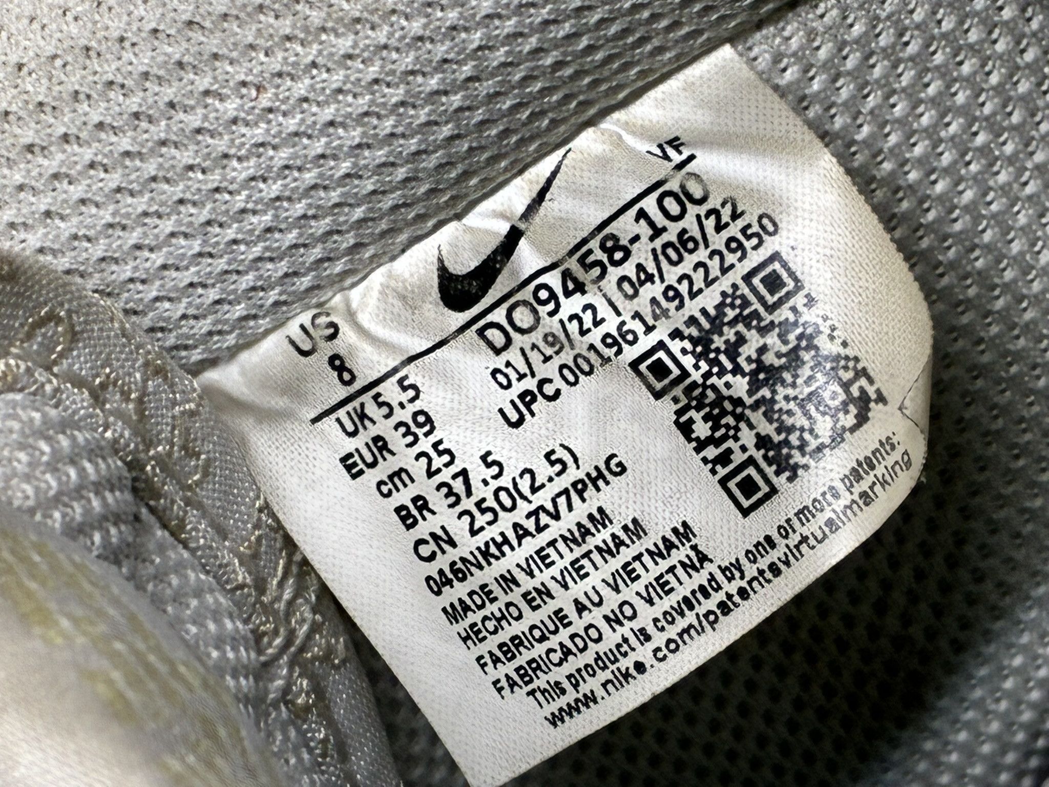 Nike Nike Air Force 1 '07 SE White/Flower Sneakers Women's Size 8 Size US 8 / IT 38 - 8 Thumbnail
