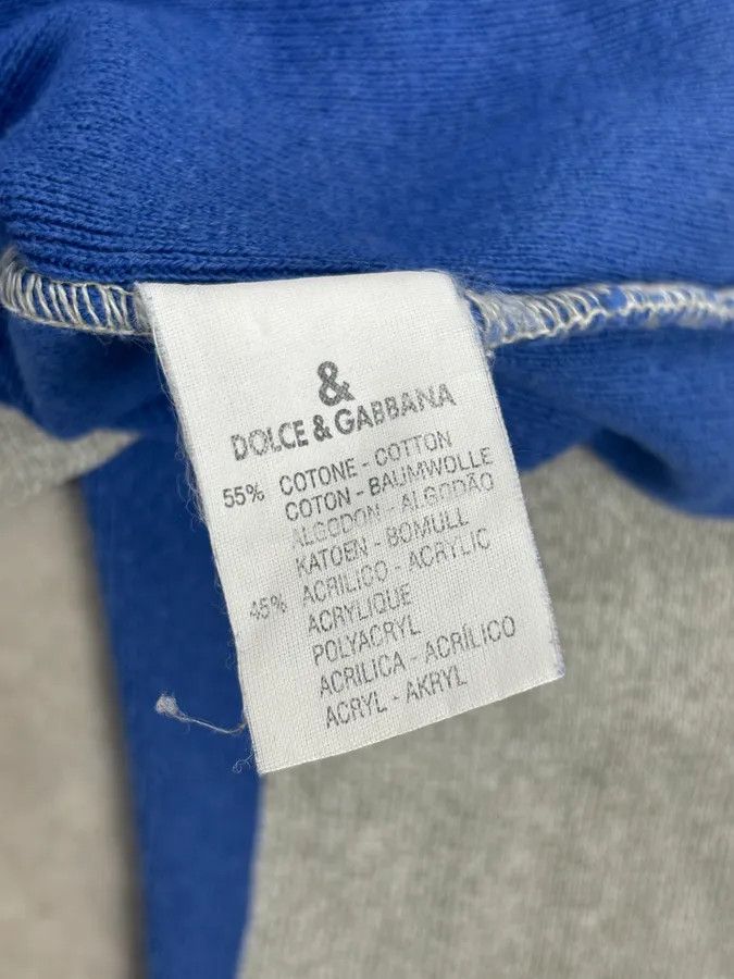 Dolce & Gabbana 1990s Dolce & Gabbana Blue Beige Wool Sweater Size US S / EU 44-46 / 1 - 11 Thumbnail