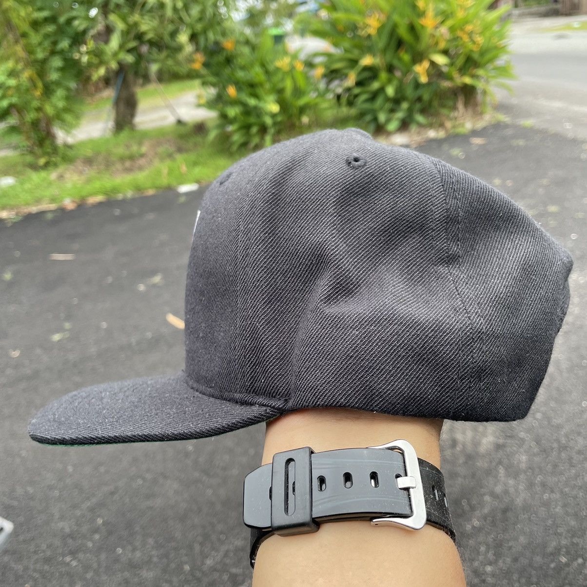 Rap Tees × Vintage Vintage Ice Cube Raider Logo Snapback Size ONE SIZE - 3 Thumbnail