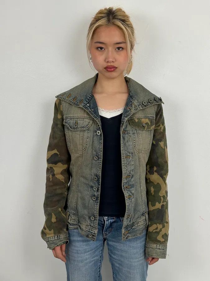 Dolce & Gabbana AW2003 Dolce & Gabbana Light Blue Denim Jacket Size S / US 4 / IT 40 - 2 Thumbnail
