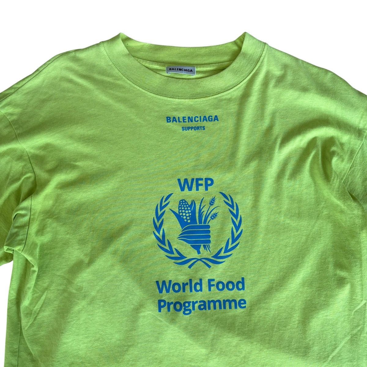 Balenciaga World Food Programme WFP Tee Size US XS / EU 42 / 0 - 2 Thumbnail