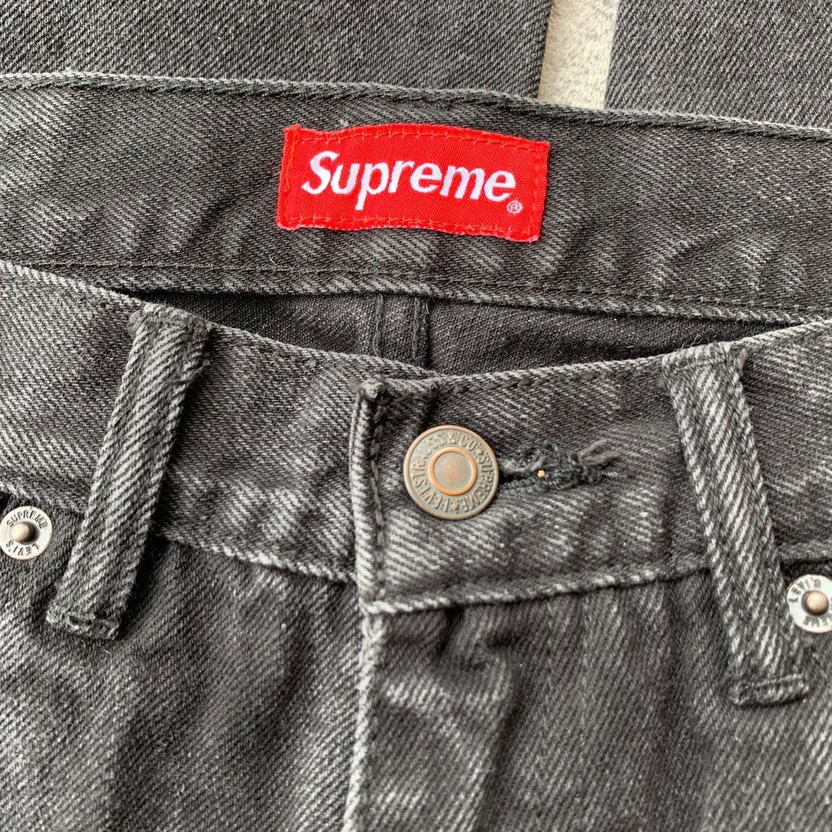 Levi's × Supreme Levi's X Supreme Blackwash Jeans Size US 31 - 7 Thumbnail