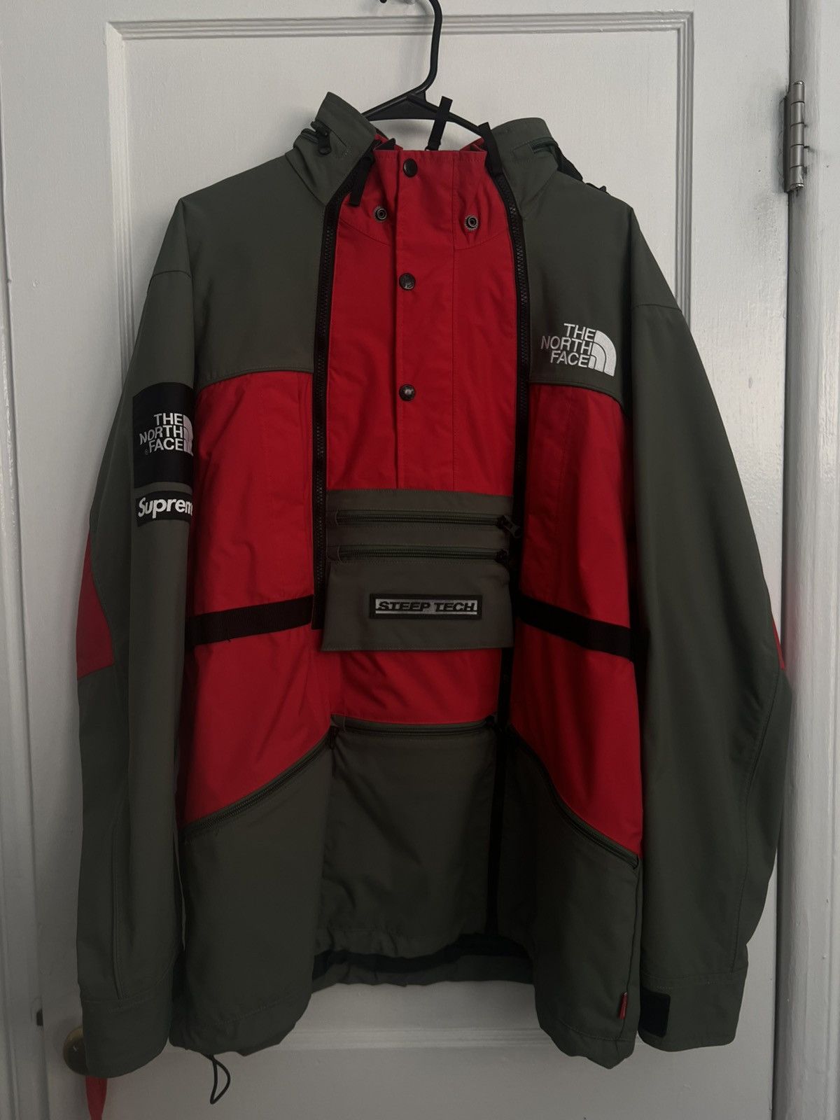 通販生活 ファッション Supreme × The North Face Supreme The North Face Steep Tech ジャケット・アウター