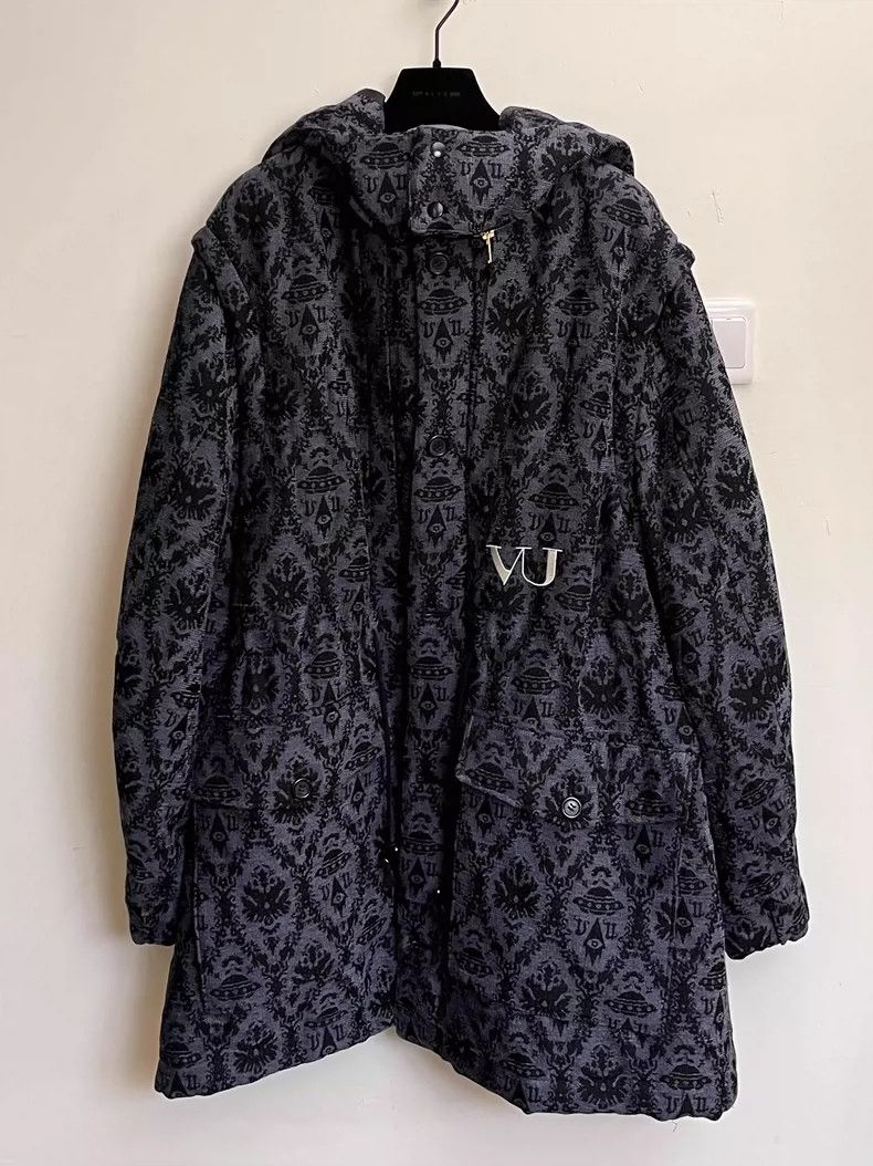 Undercover Undercover UFO Embroidered Coat for Men- DMC Size US L / EU 52-54 / 3 - 1 Thumbnail