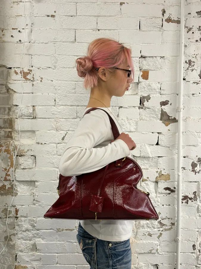 Yves Saint Laurent AW2008 Saint Laurent Bordeaux Patent Leather Muse Barrel Bag Size ONE SIZE - 5 Thumbnail