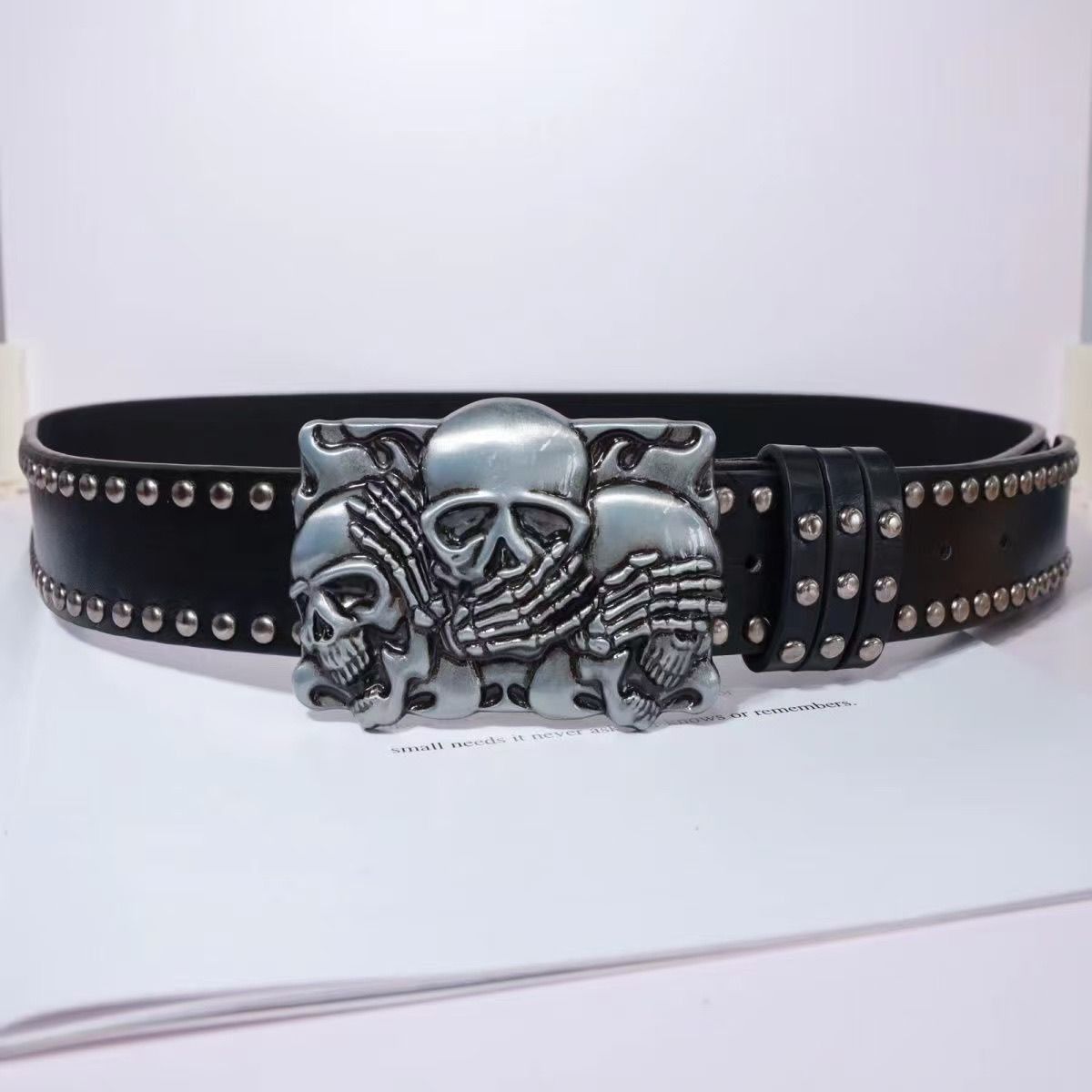 Designer Skull Vintage Belt Riveted Belts Menswear Accessories Size ONE SIZE - 1 Thumbnail