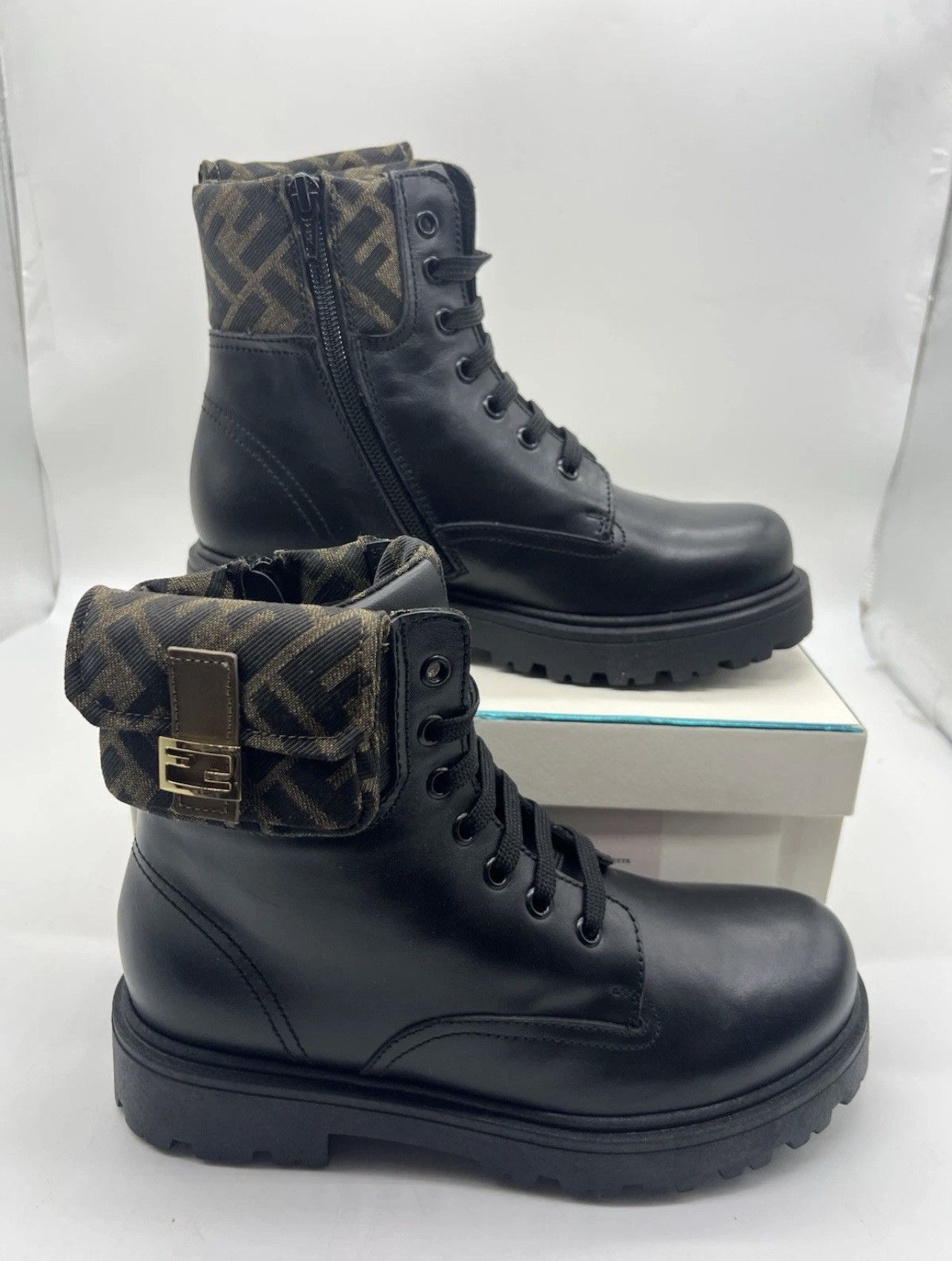 Fendi Brand New Fendi Women's Boots Size 37 RRP $1000 Size US 7 / IT 37 - 1 Thumbnail