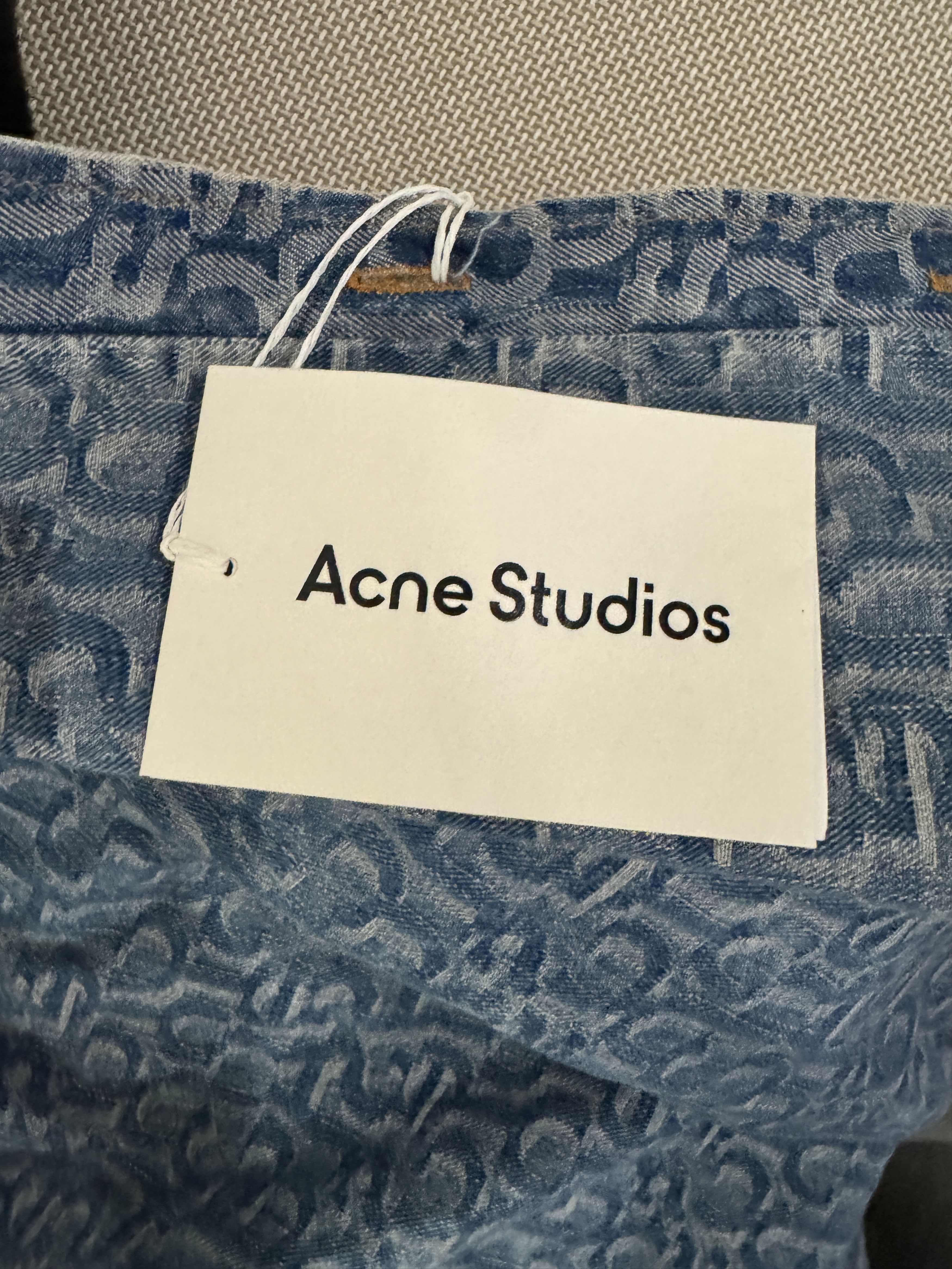 Acne Studios MONOGRAM DENIM SHIRT - RELAXED FIT Size US M / EU 48-50 / 2 - 6 Thumbnail