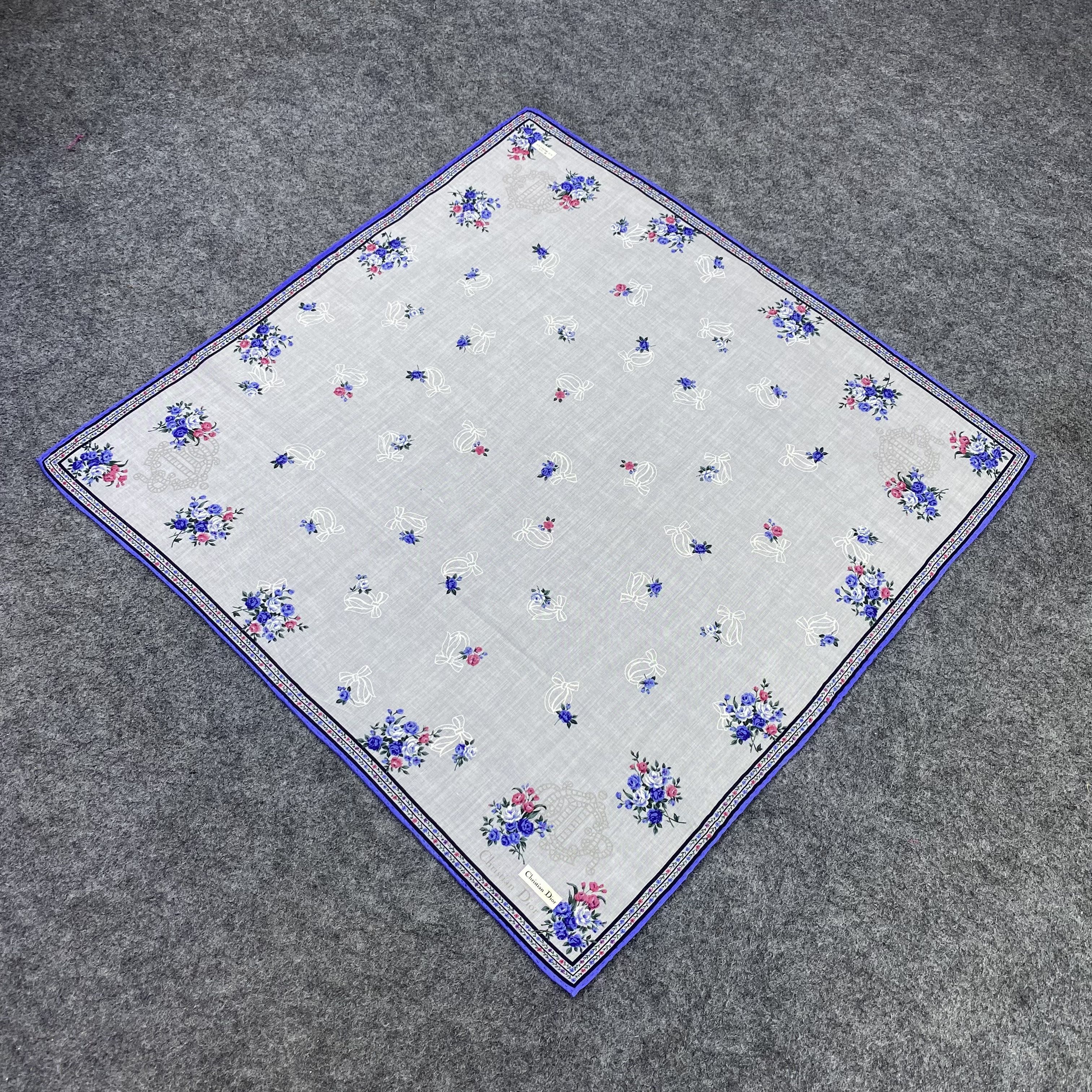 Vintage Christian Dior Handkerchief Neckerchief Bandana-B2069 Size ONE SIZE - 4 Thumbnail