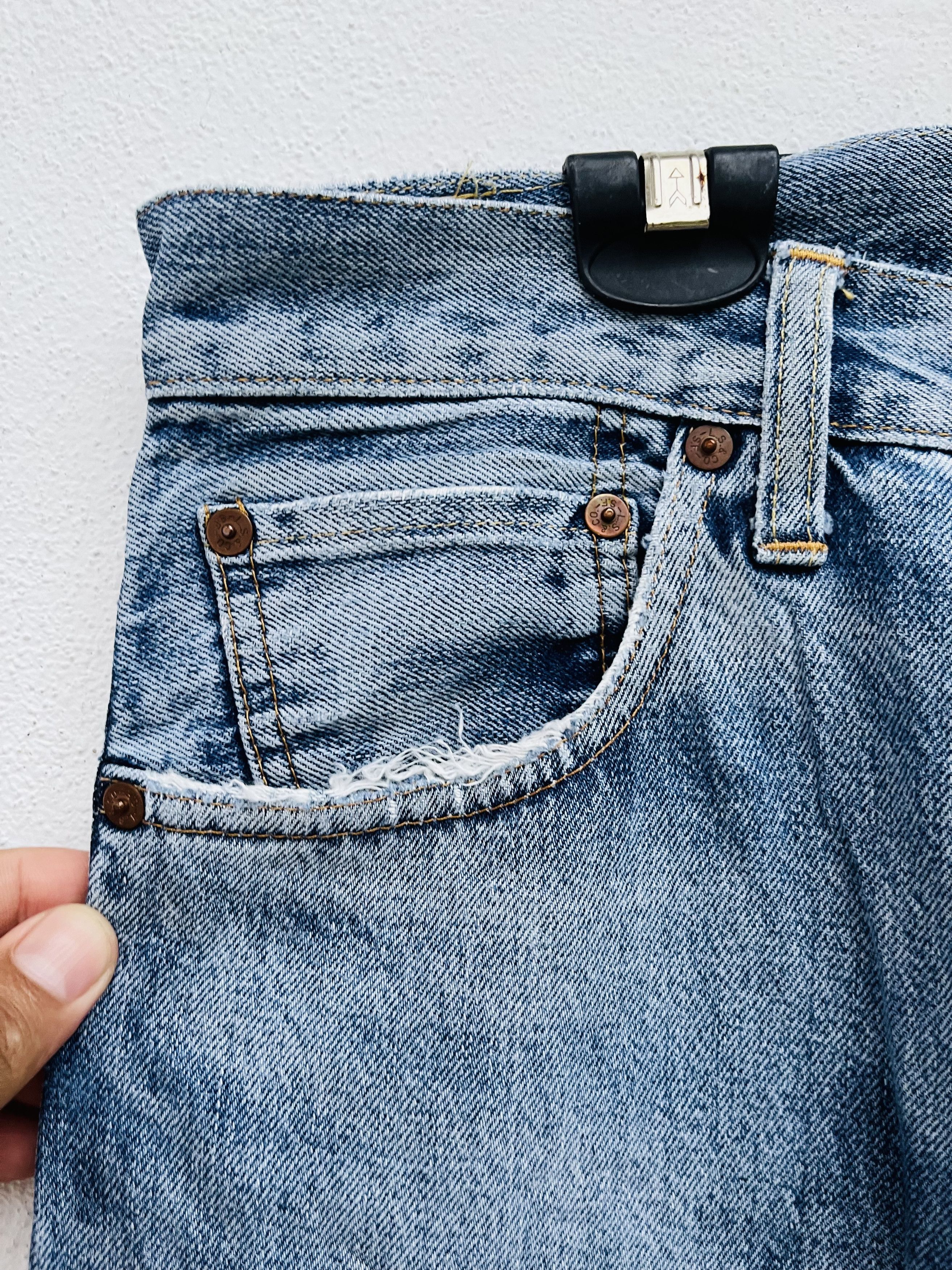 Levi's Vintage Clothing × Vintage Vintage 60s Levis Big E Distressed Fashion Style Size US 32 / EU 48 - 5 Thumbnail