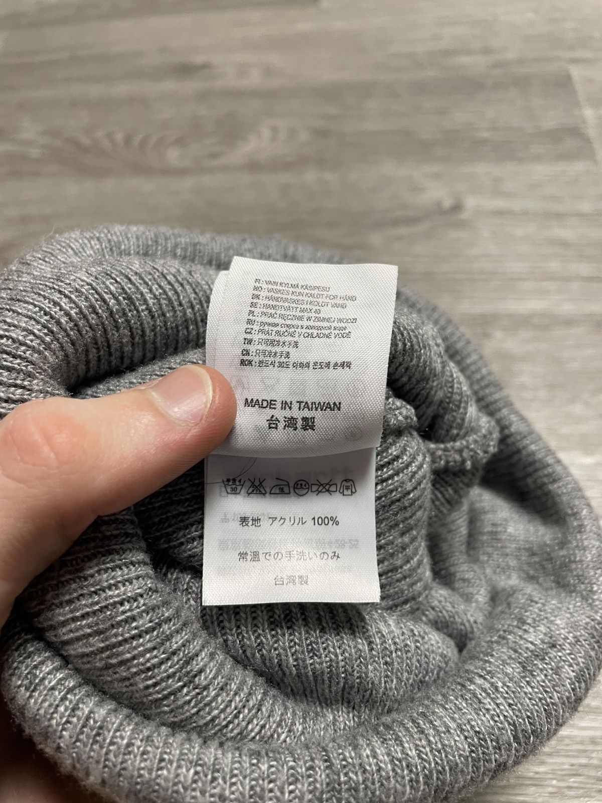 Carhartt Vintage Carhartt Acrylic Watch Beanie Hat Y2K Size ONE SIZE - 10 Thumbnail