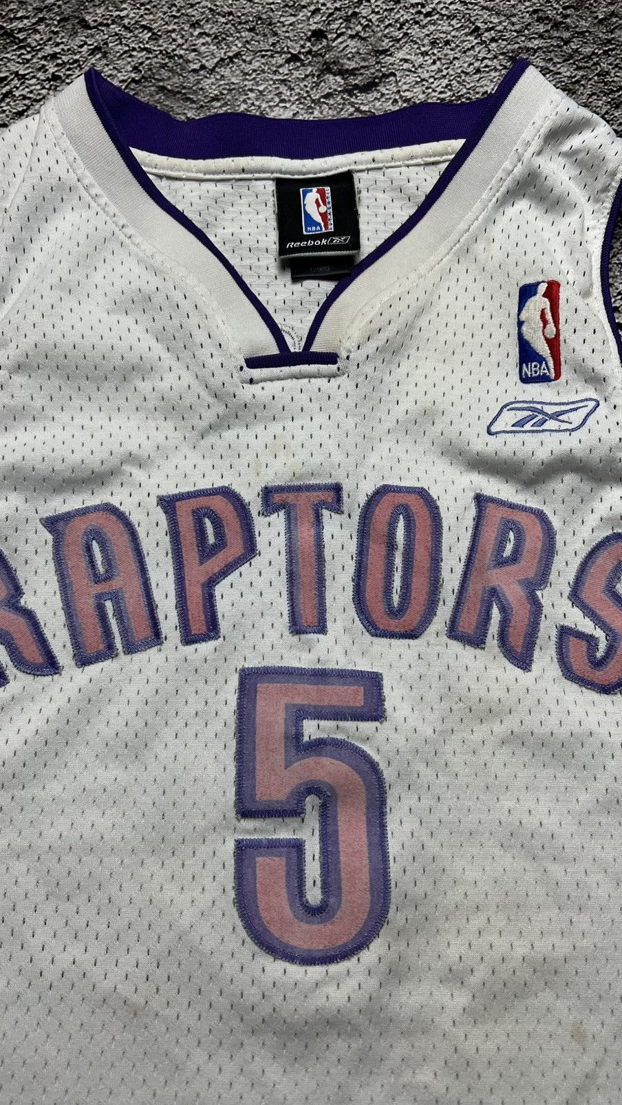 Reebok RARE‼️VTG 90’s Toronto Raptors NBA Jalen Rose reebok jersey Size US L / EU 52-54 / 3 - 5 Thumbnail