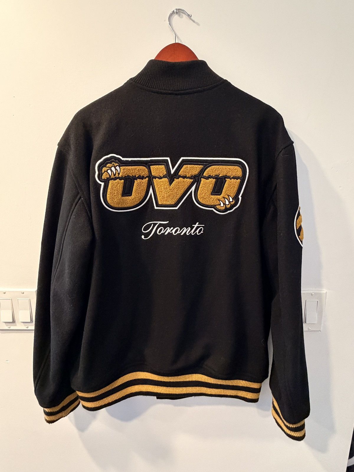 NBA × October's Very Own OVO x Raptors Varsity Jacket Size US XL / EU 56 / 4 - 2 Thumbnail